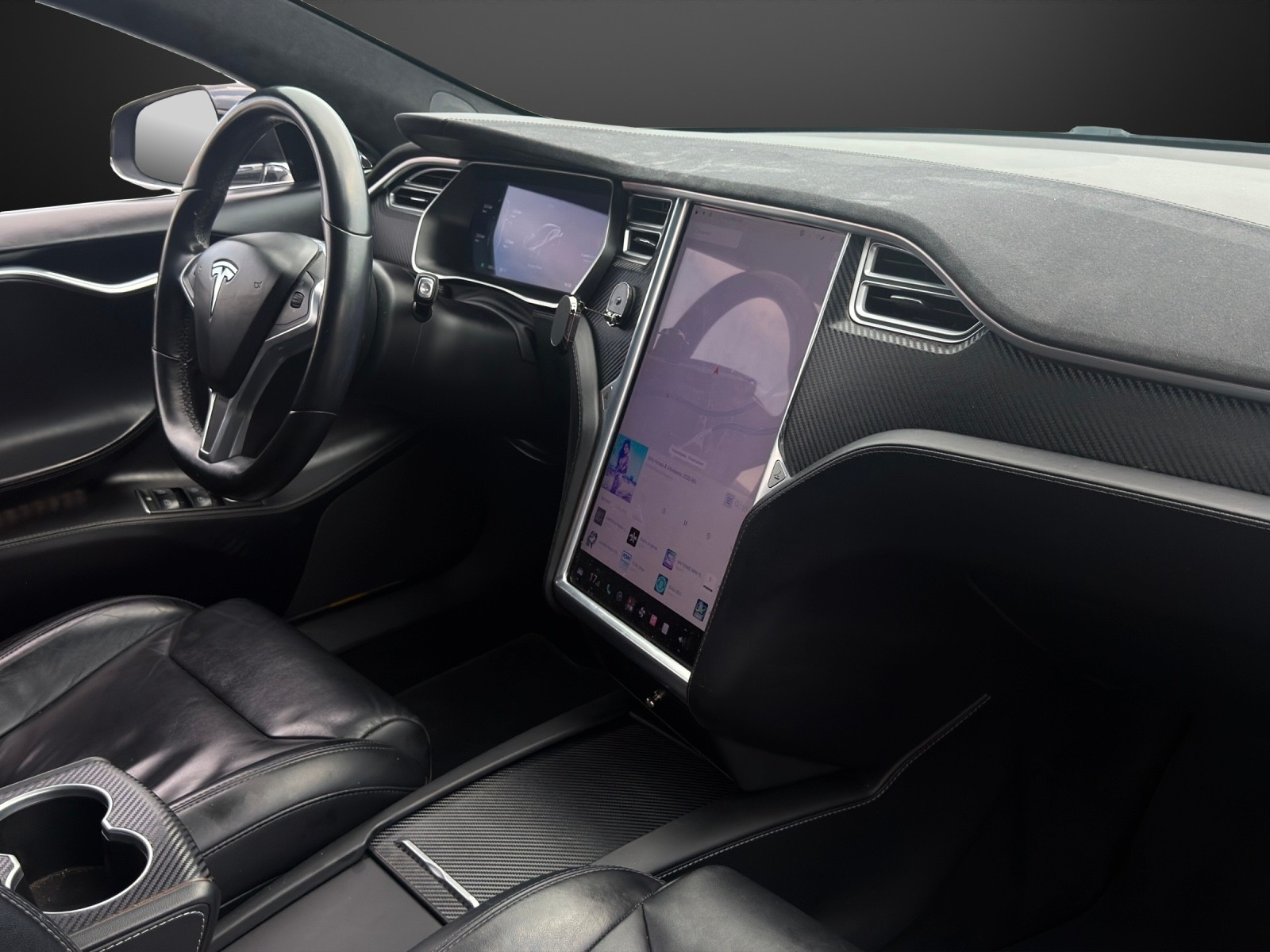 TESLA Model S 75 mit 388 PS-image-9