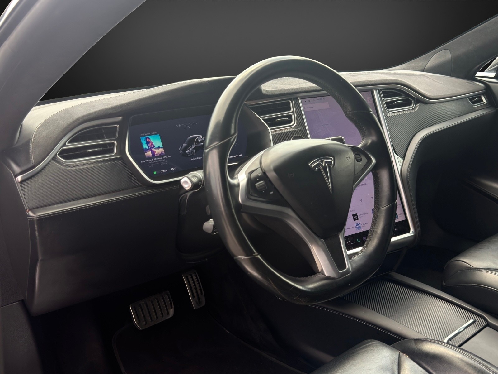 TESLA Model S 75 mit 388 PS-image-7