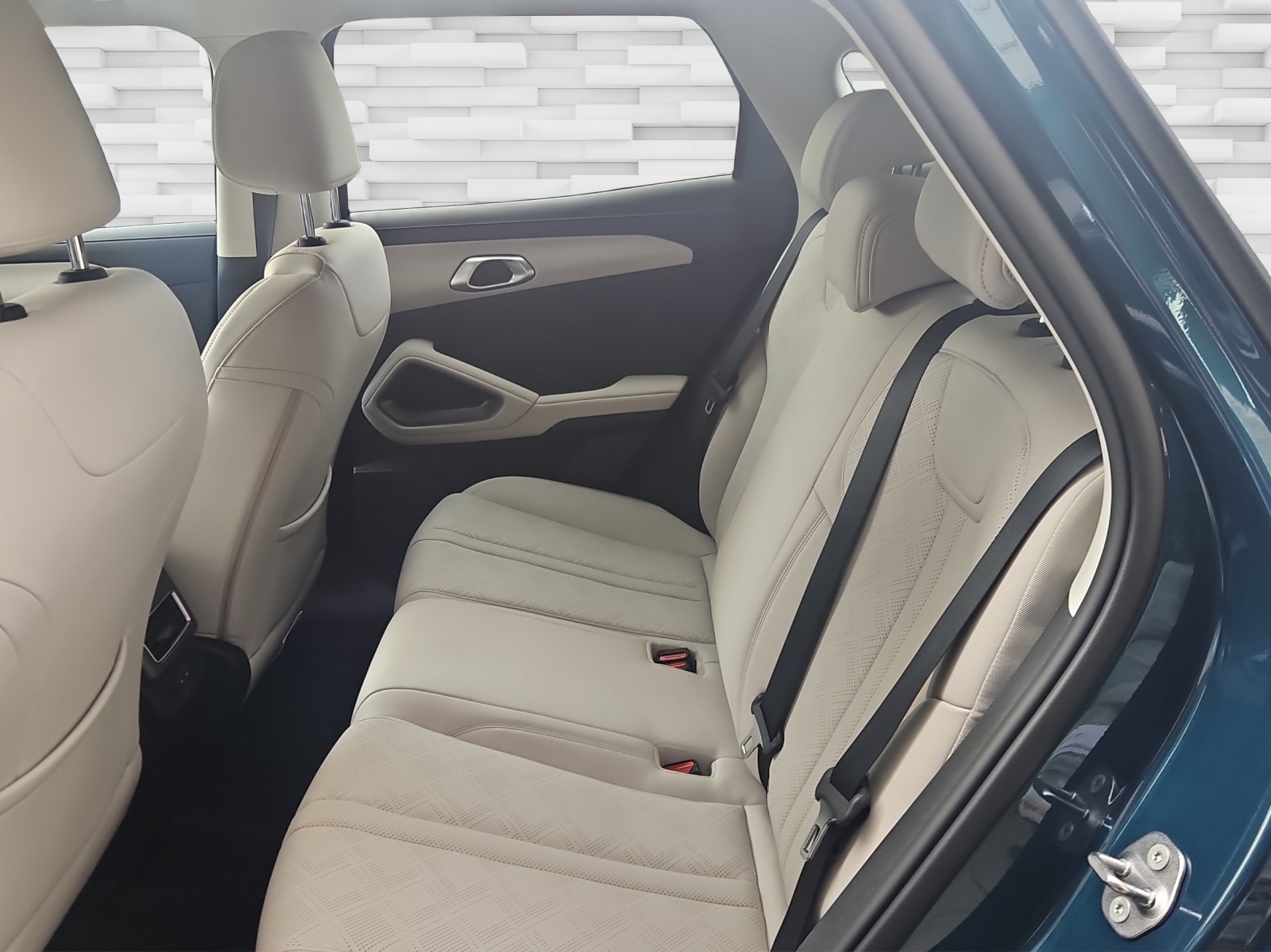 BYD Atto 2 DM-i Boost-image-11