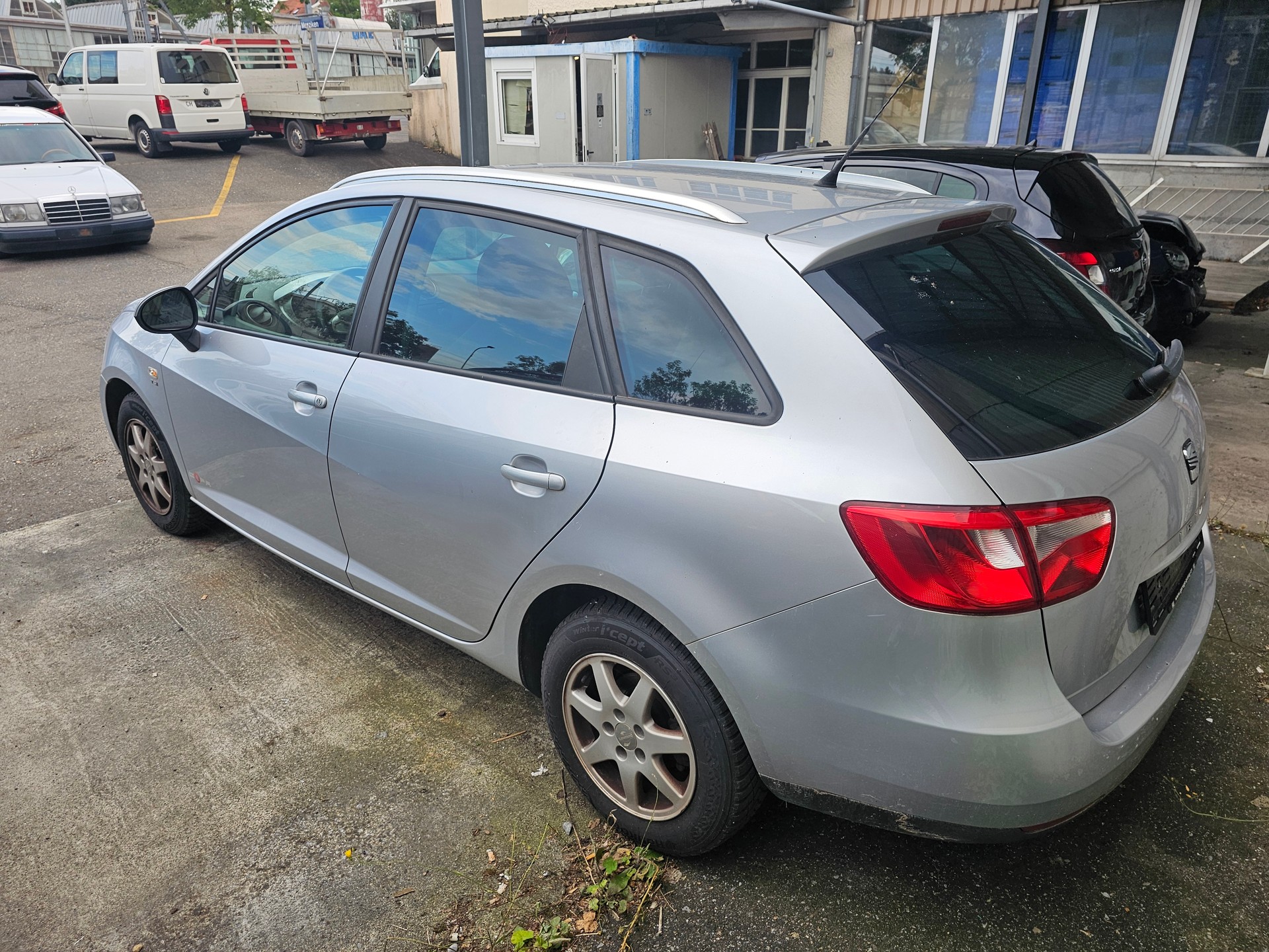 SEAT Ibiza ST 1.2 TSI Sport-image-4