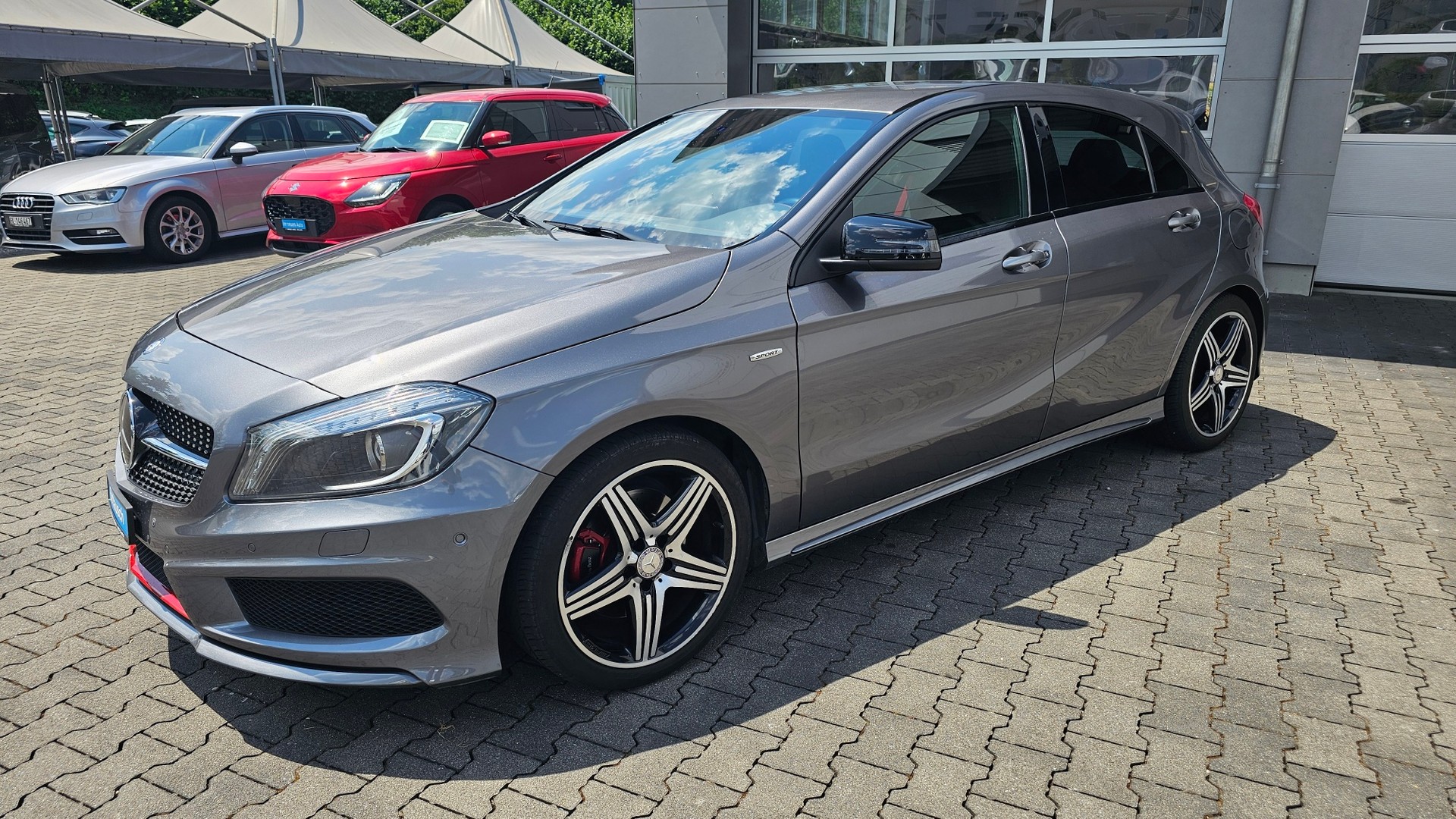 MERCEDES-BENZ A 250 Sport 7G-DCT-image-16