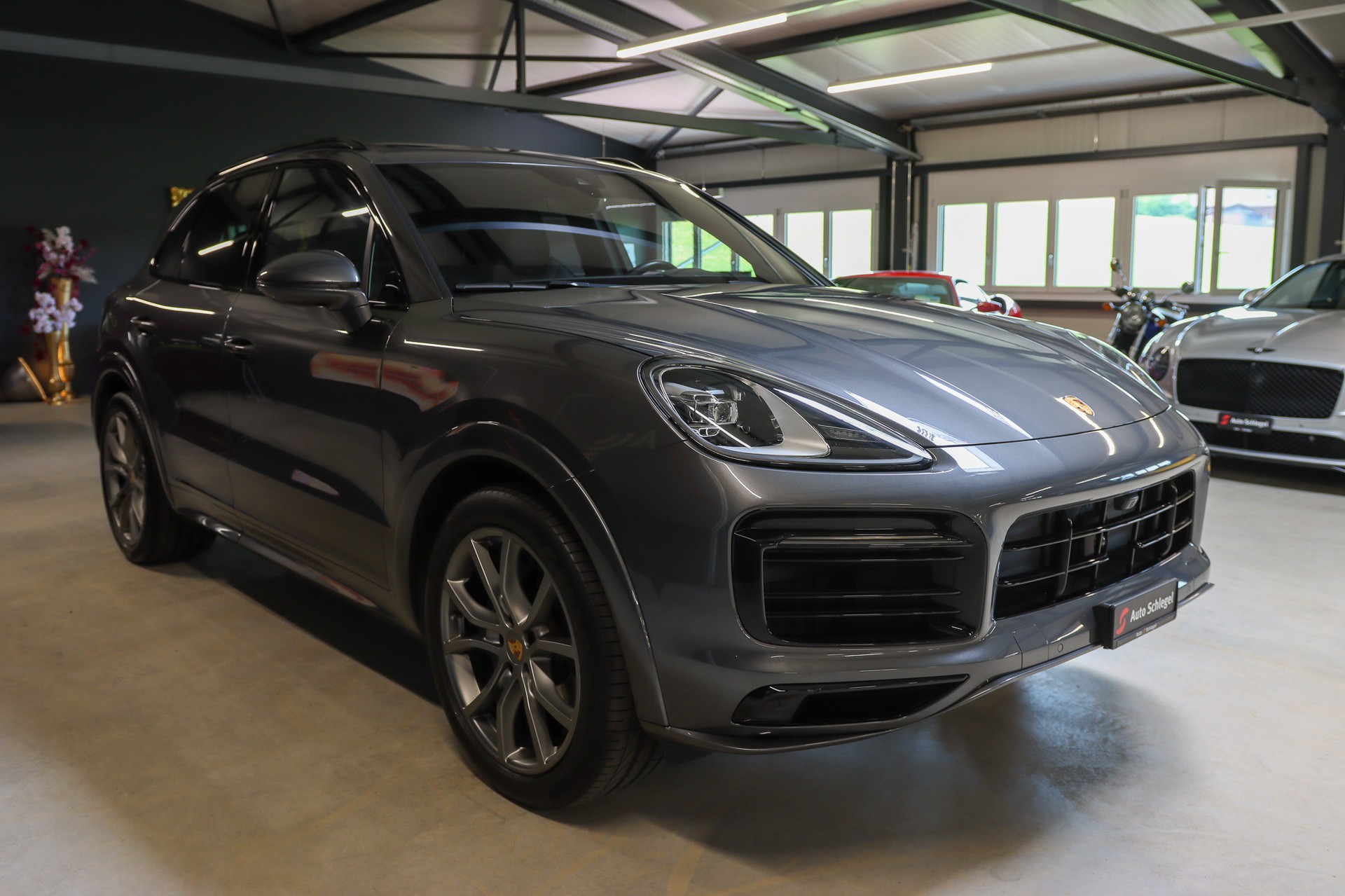 PORSCHE Cayenne-image-6
