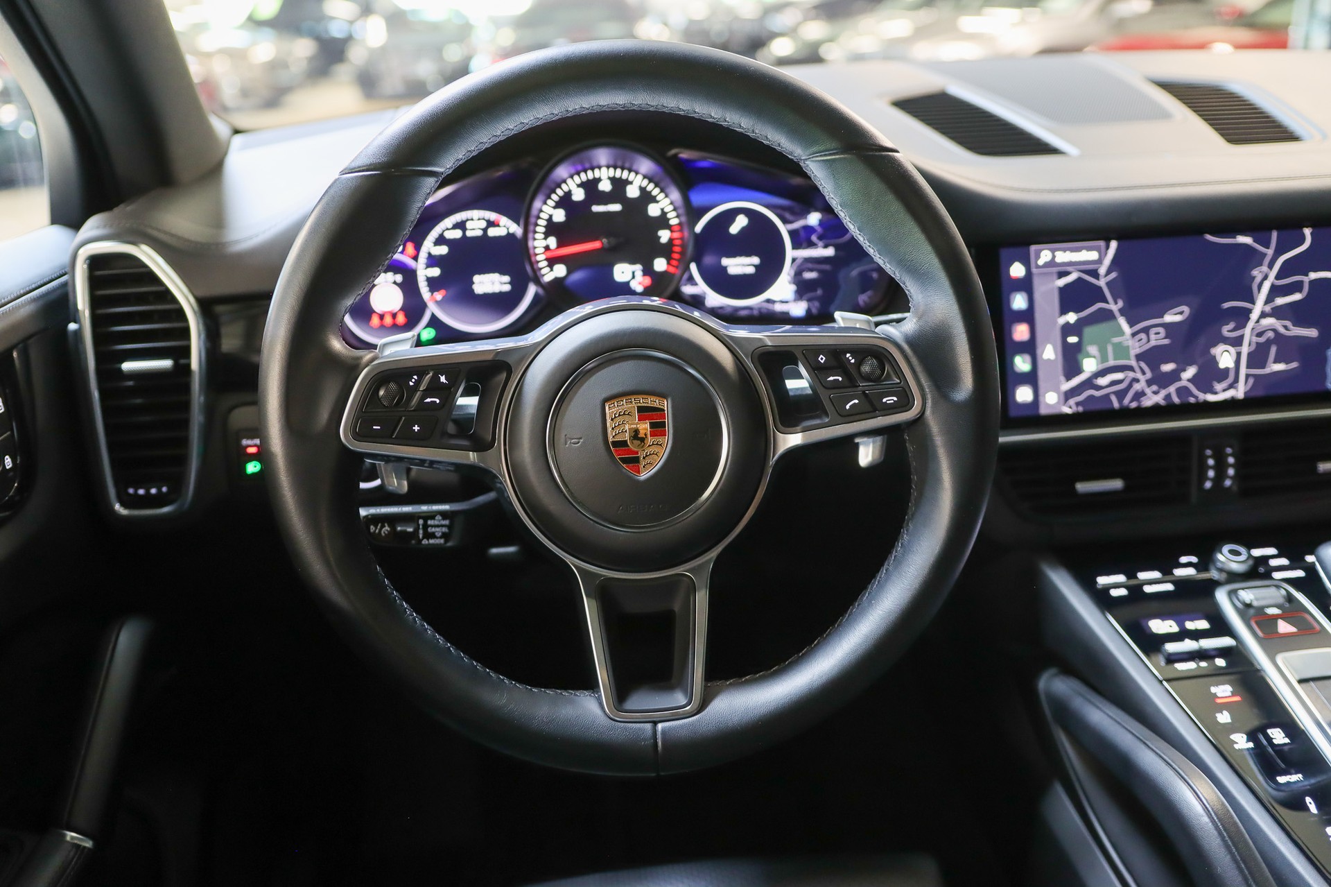 PORSCHE Cayenne-image-10