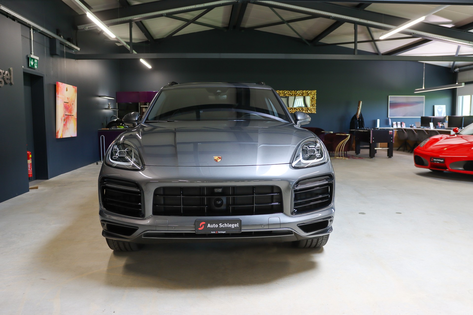 PORSCHE Cayenne-image-1