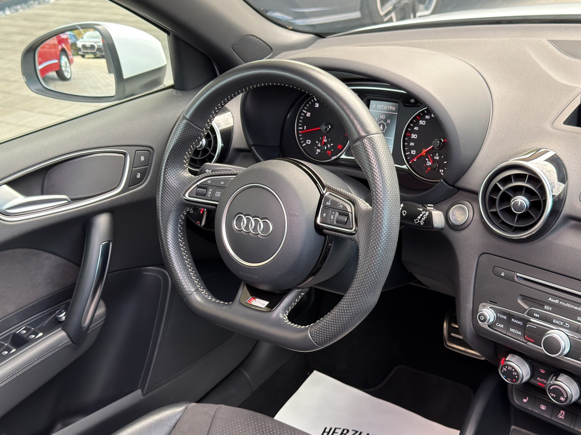 AUDI A1 Sportback 1.4 TFSI Sport S-tronic*Frisch ab MFK,1 Jahr oder 20'000km Garantie*-image-20