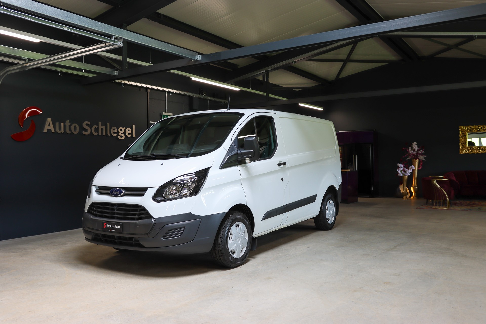 FORD Transit Custom Van 250 L1H1 Startup-image-0