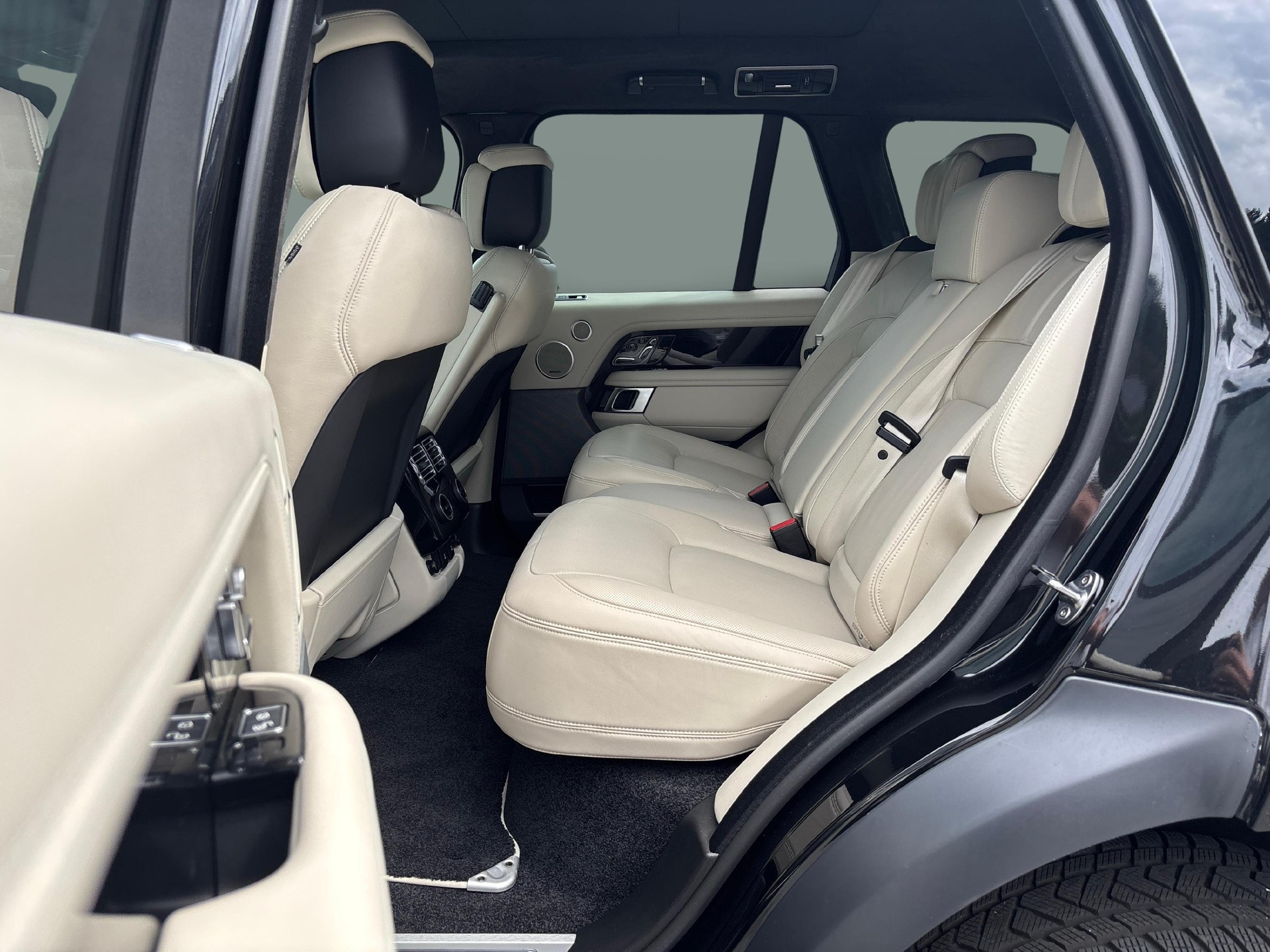 LAND ROVER Range Rover 5.0 V8 SC Autobiography-image-7