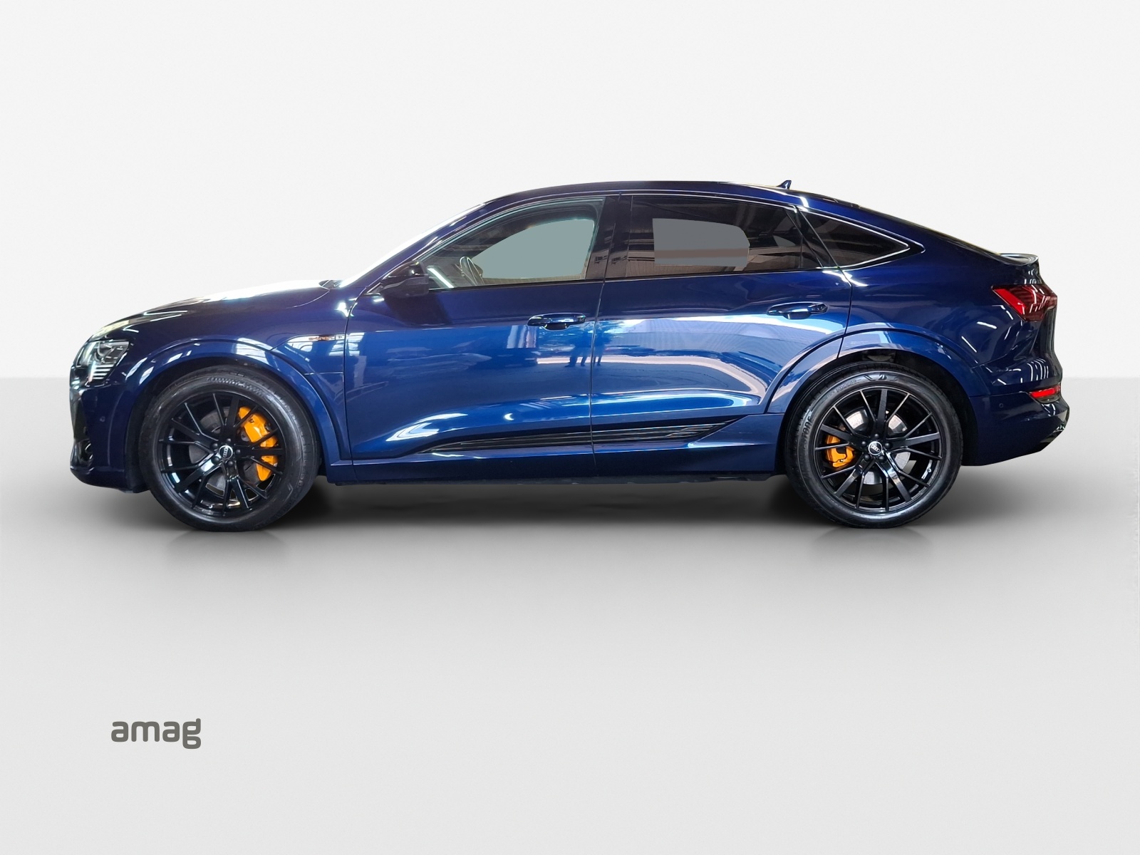 AUDI e-tron 55 Sportback S Line quattro-image-1