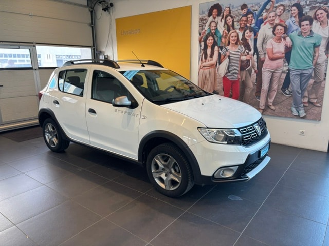 DACIA Sandero Tce 90 Stepway Automatic-image-0