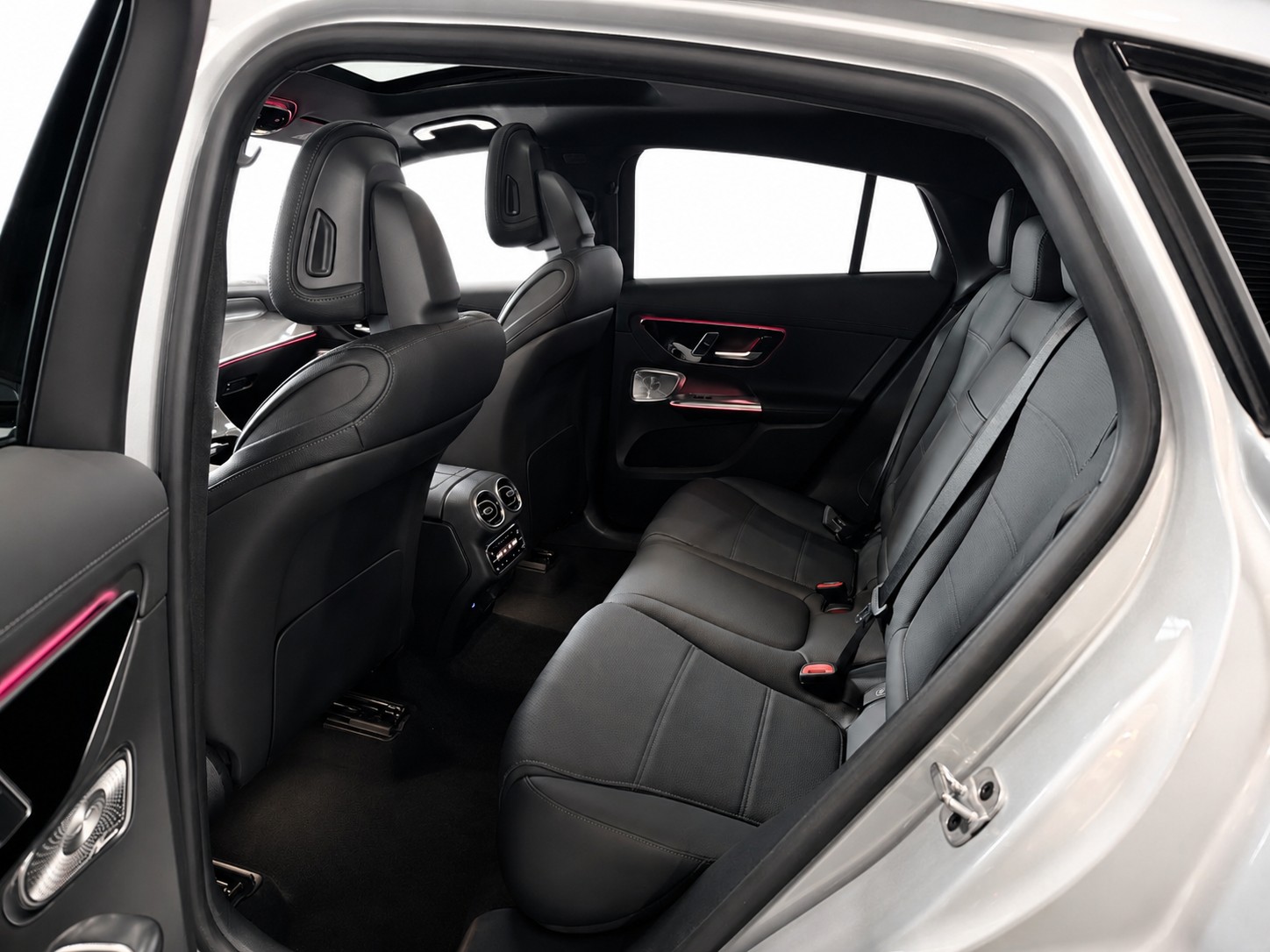 MERCEDES-BENZ GLC 400 e AMG Line 4matic Coupé CH FAHRZEUG-image-11