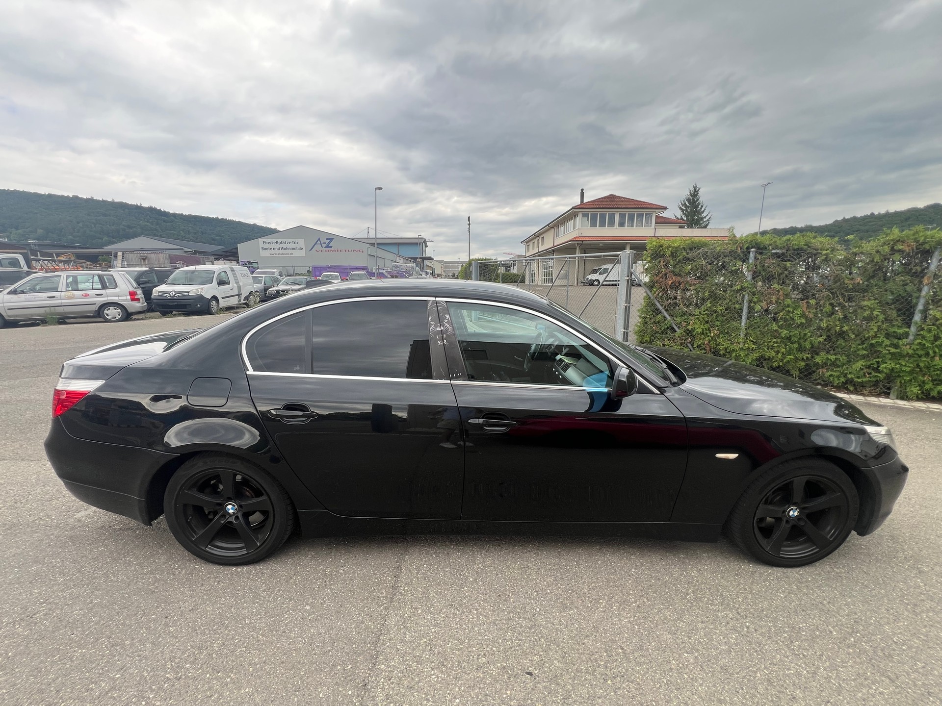 BMW 530d-image-3