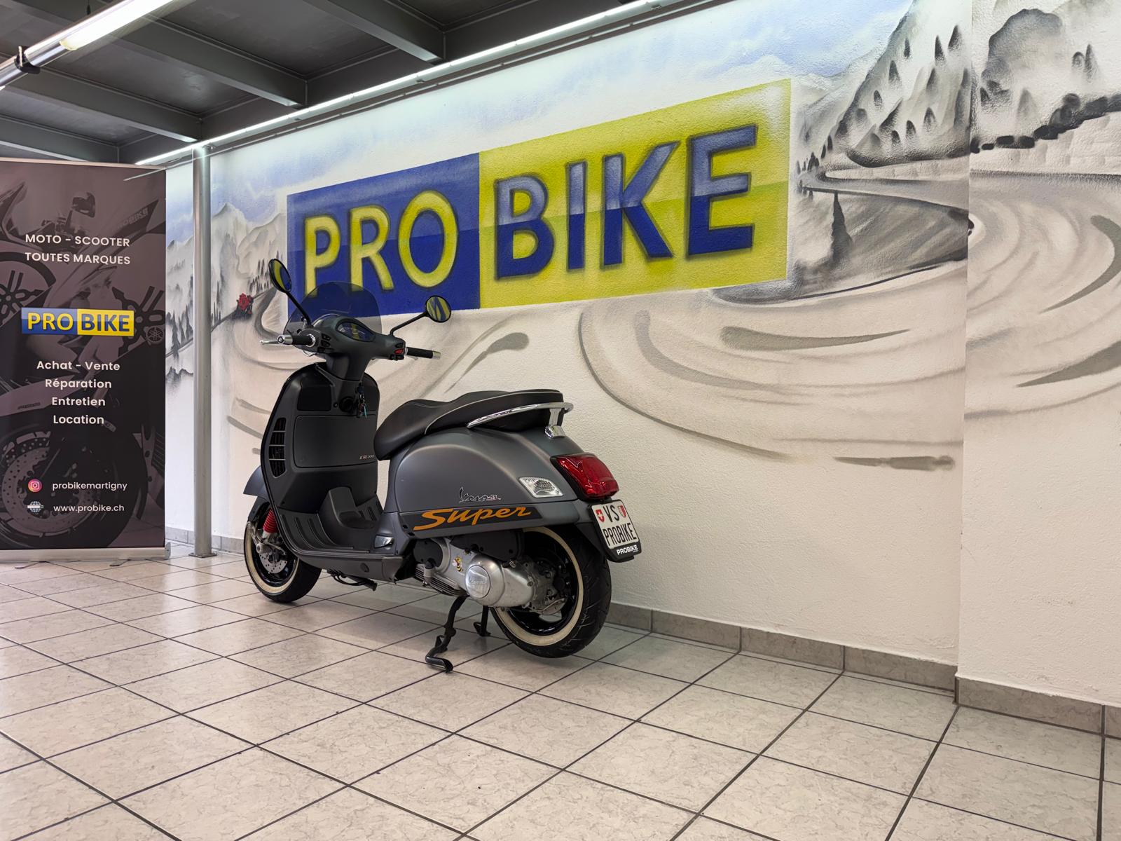 PIAGGIO Vespa GTS Super 300 i.e Sport-showroom-element-3