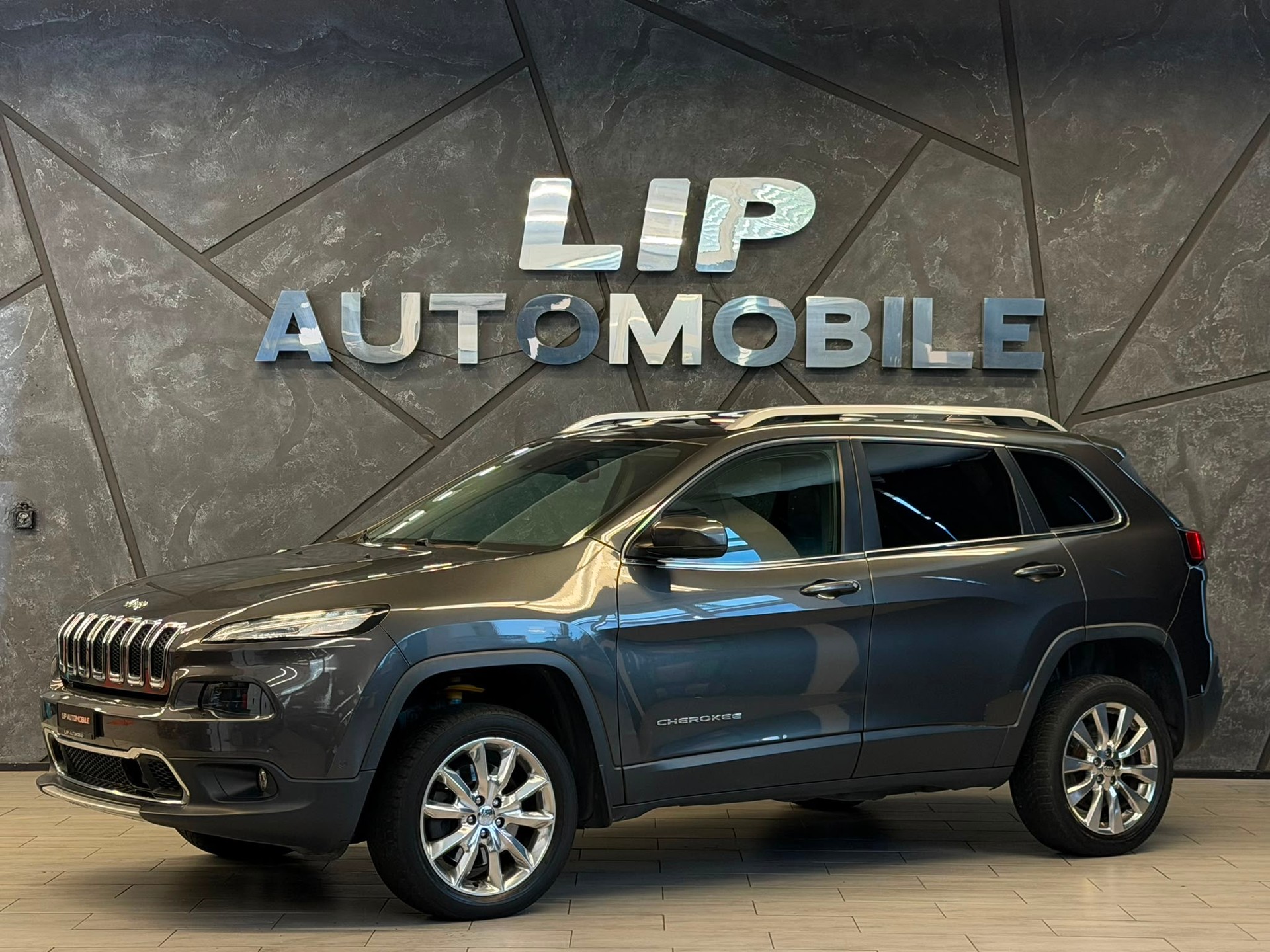 JEEP Cherokee 2.0TD Limited AWD 9ATX-image-0