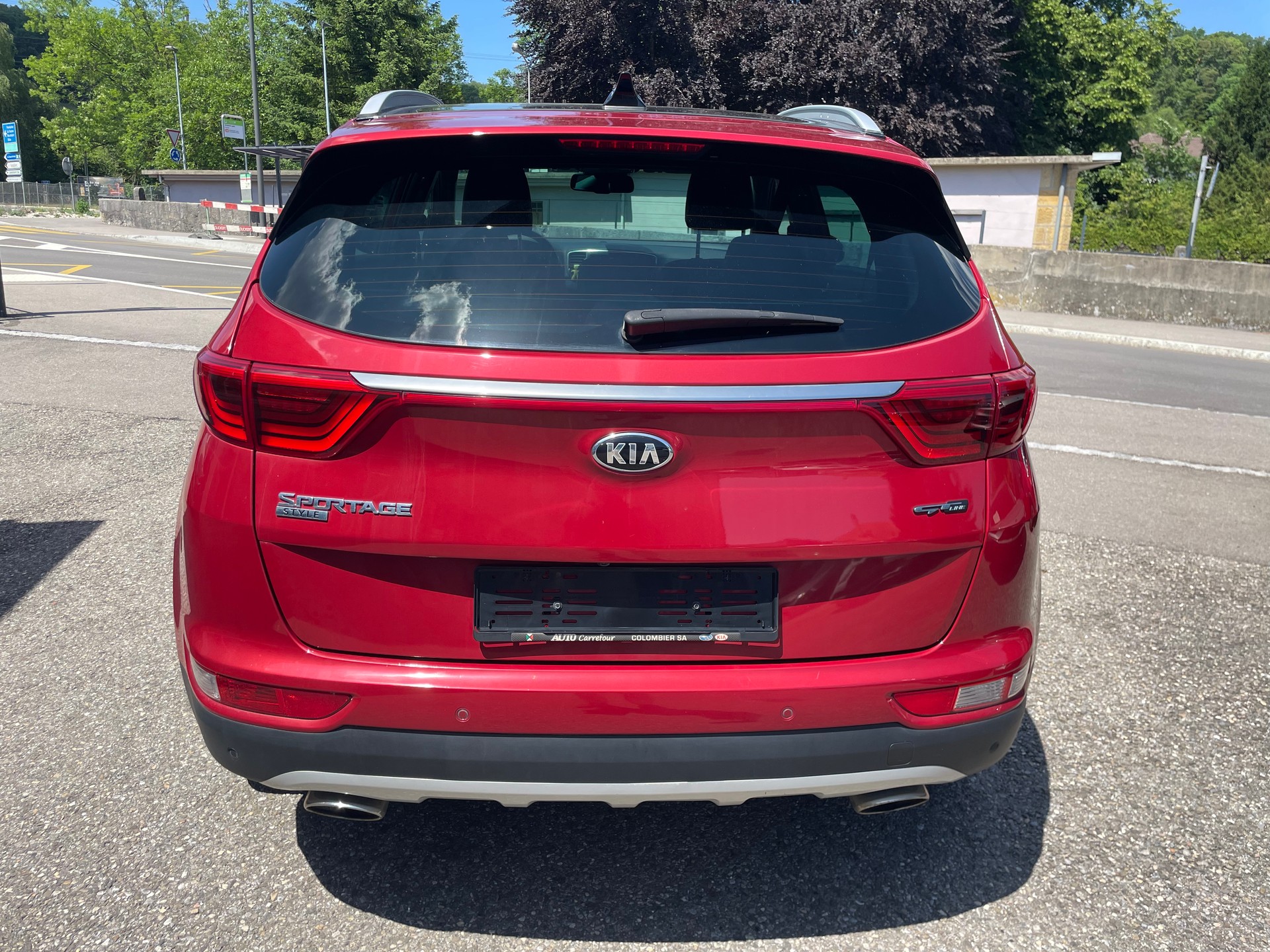 KIA Sportage 2.0CRDi Style GT Line 4WD Automat-image-3