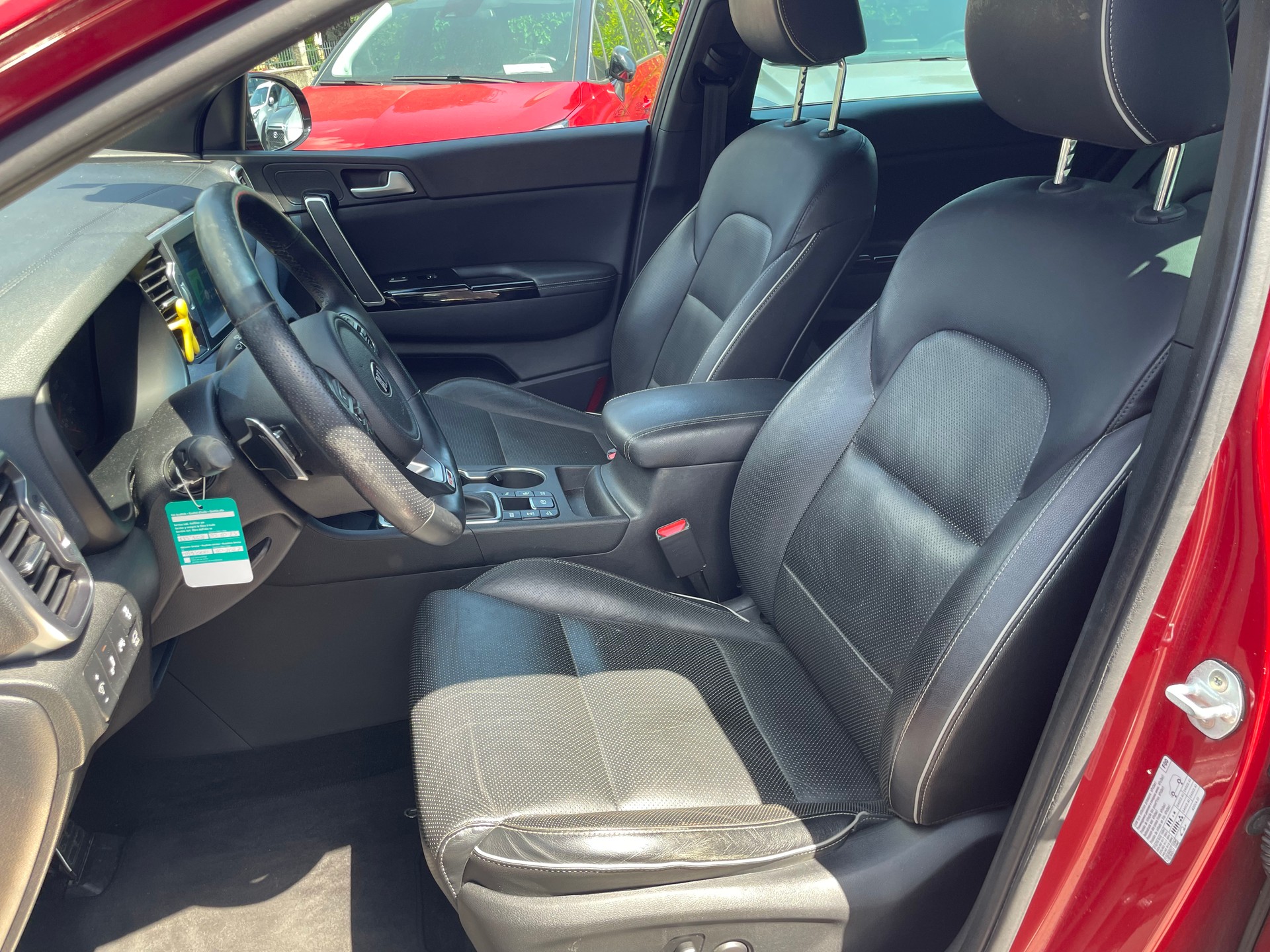 KIA Sportage 2.0CRDi Style GT Line 4WD Automat-image-10