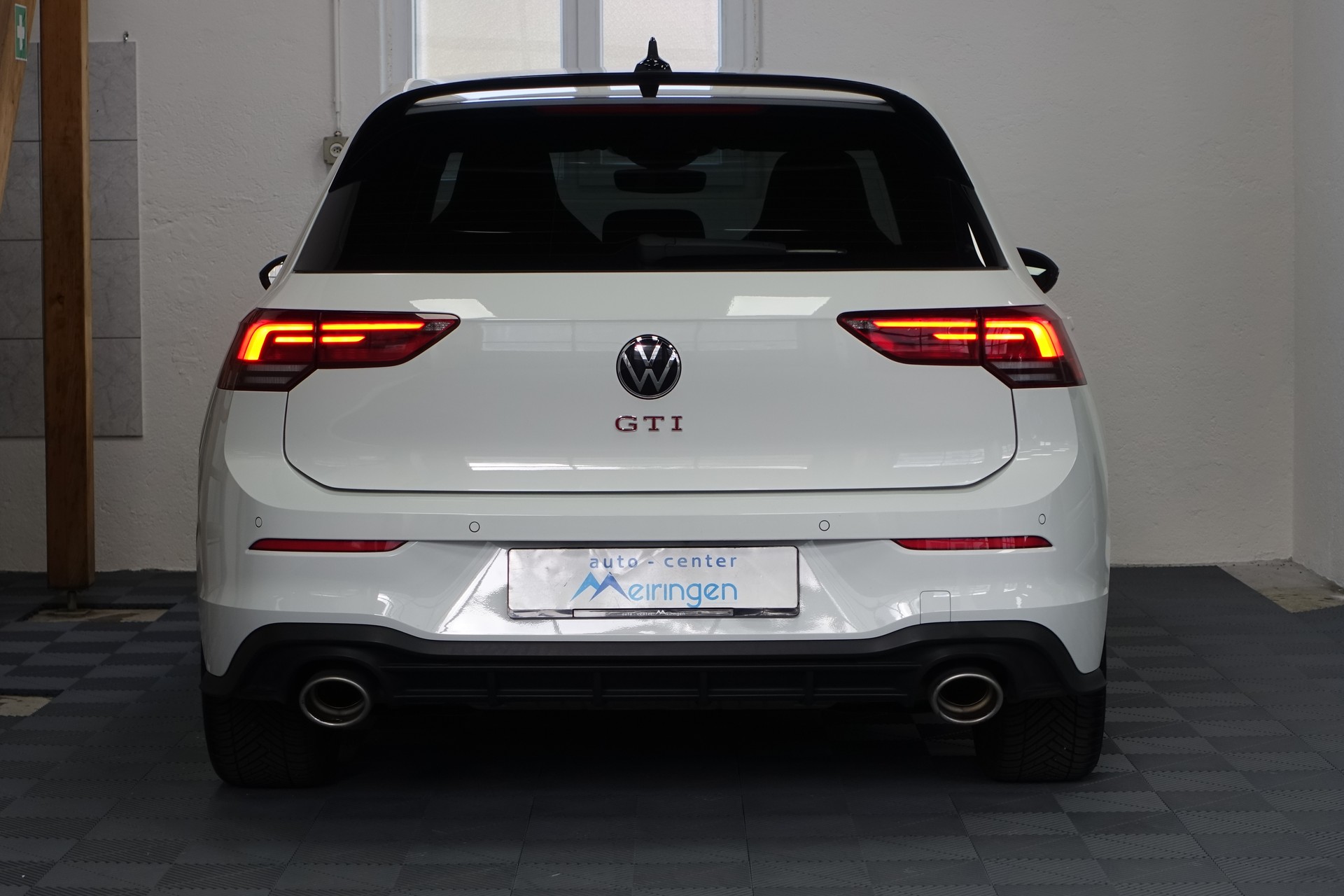 VW Golf 2.0 TSI GTI Clubsport DSG-image-6