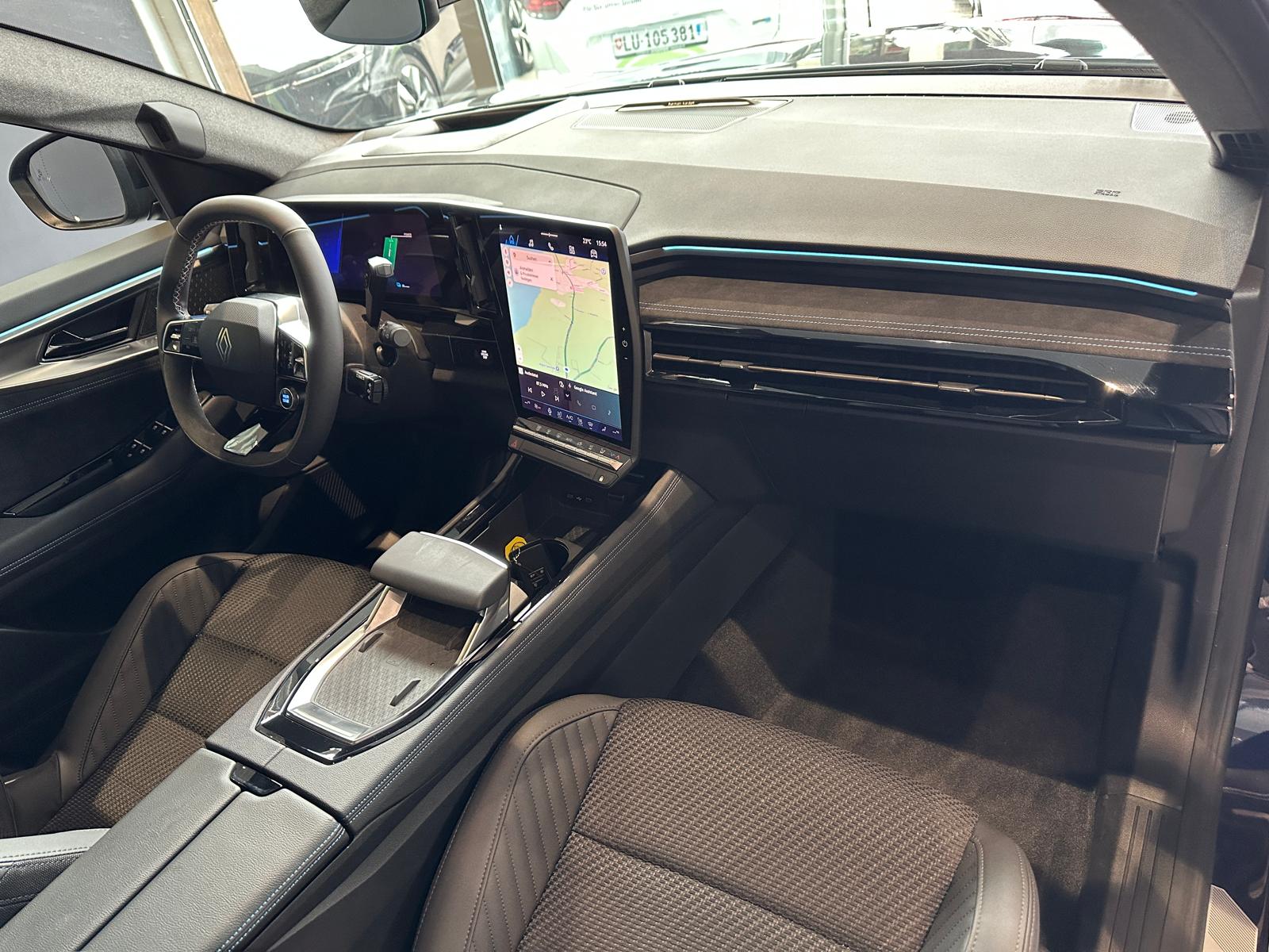 RENAULT Espace 1.2 E-Tech 200 Esprit Alpine 7-Sitze-image-12
