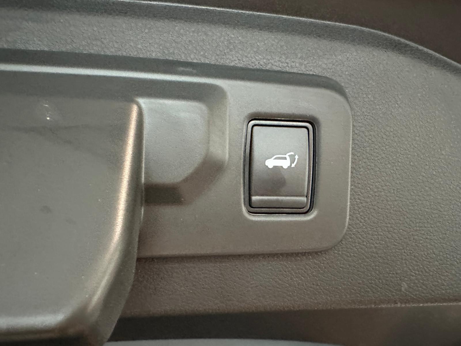 RENAULT Espace 1.2 E-Tech 200 Esprit Alpine 7-Sitze-image-8