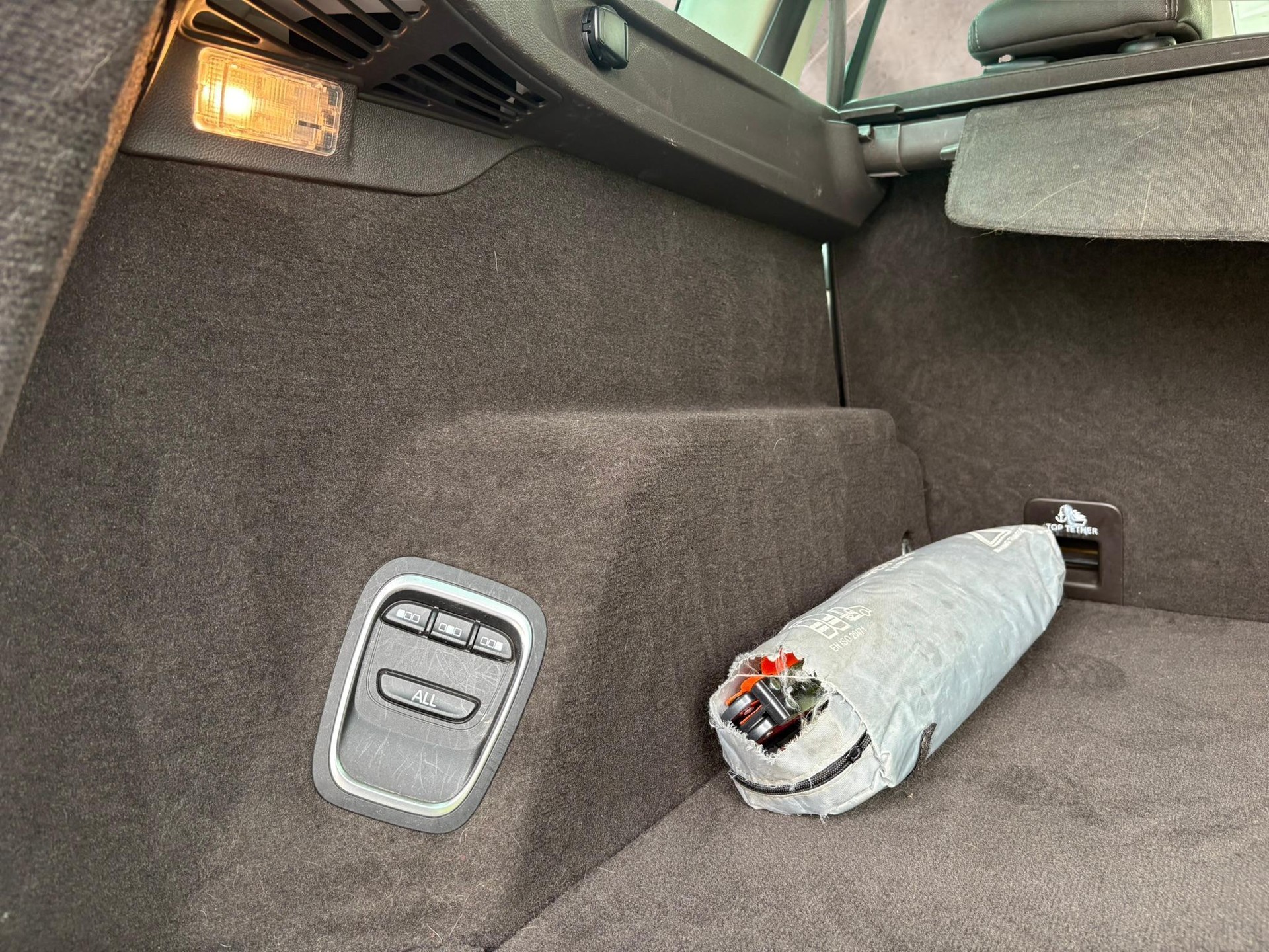 RENAULT Espace 1.6 dCi 160 90th Anniv. EDC-image-12