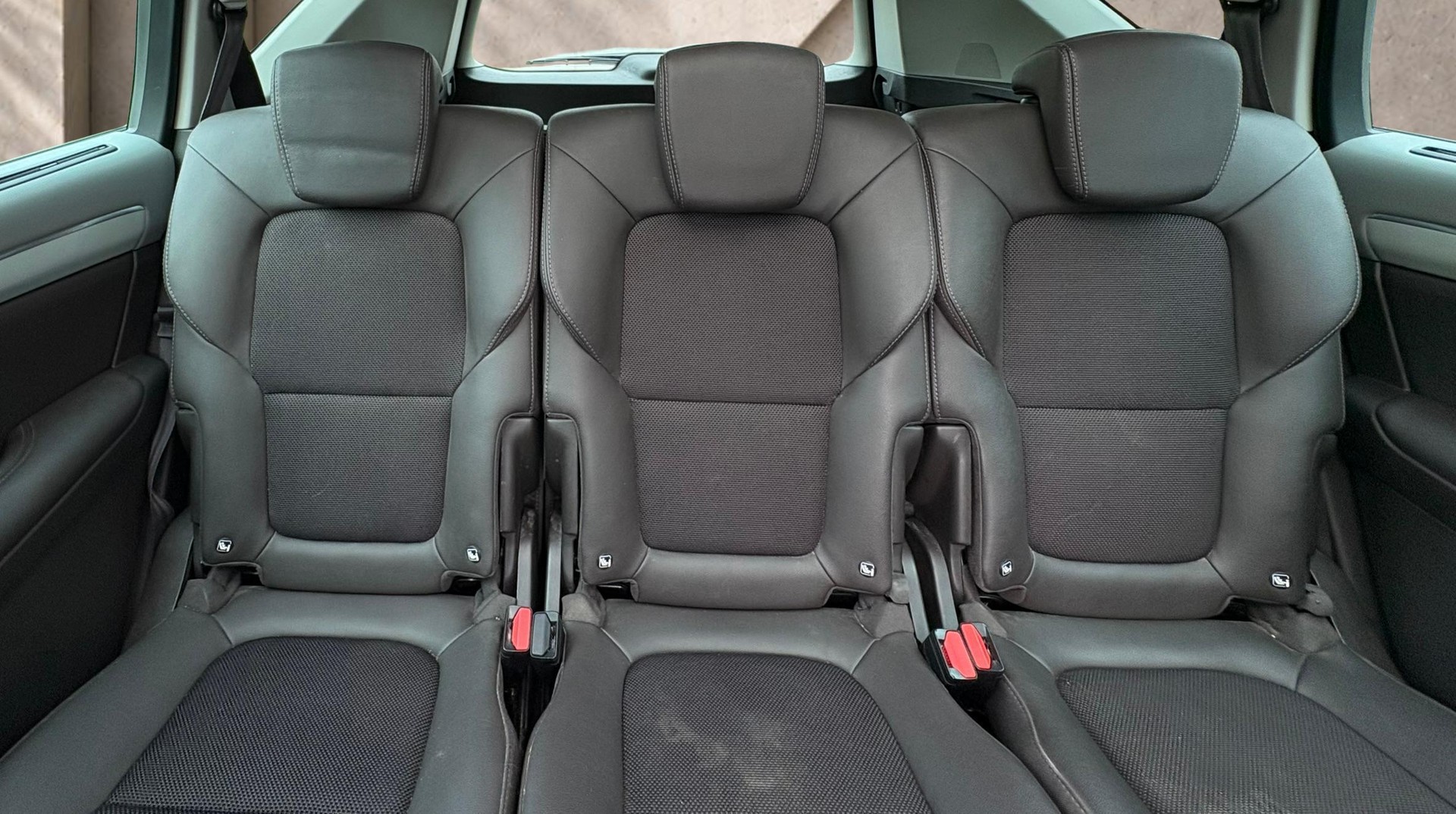 RENAULT Espace 1.6 dCi 160 90th Anniv. EDC-image-10