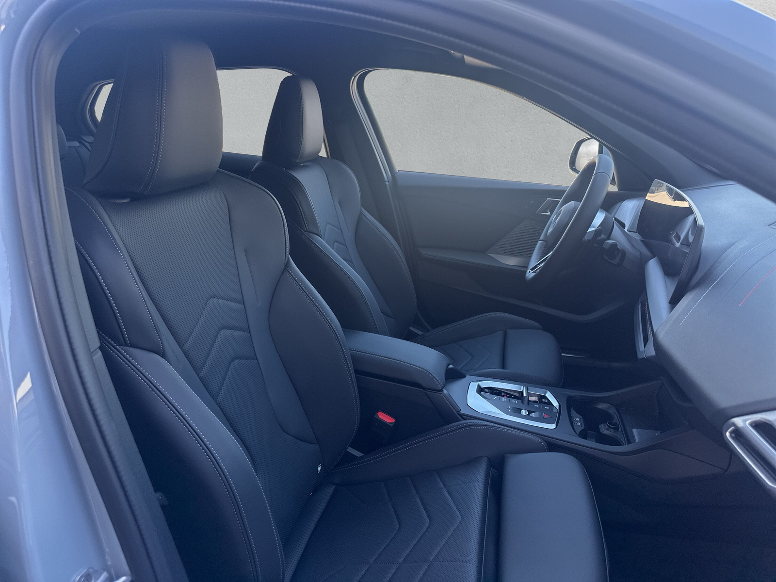 BMW 116 Steptronic M Sport **Action de leasing à 0.9%**-image-11