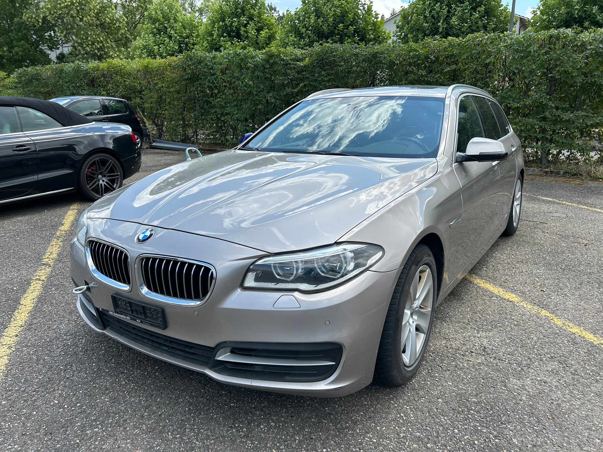 BMW 520d Touring Steptronic-image-1