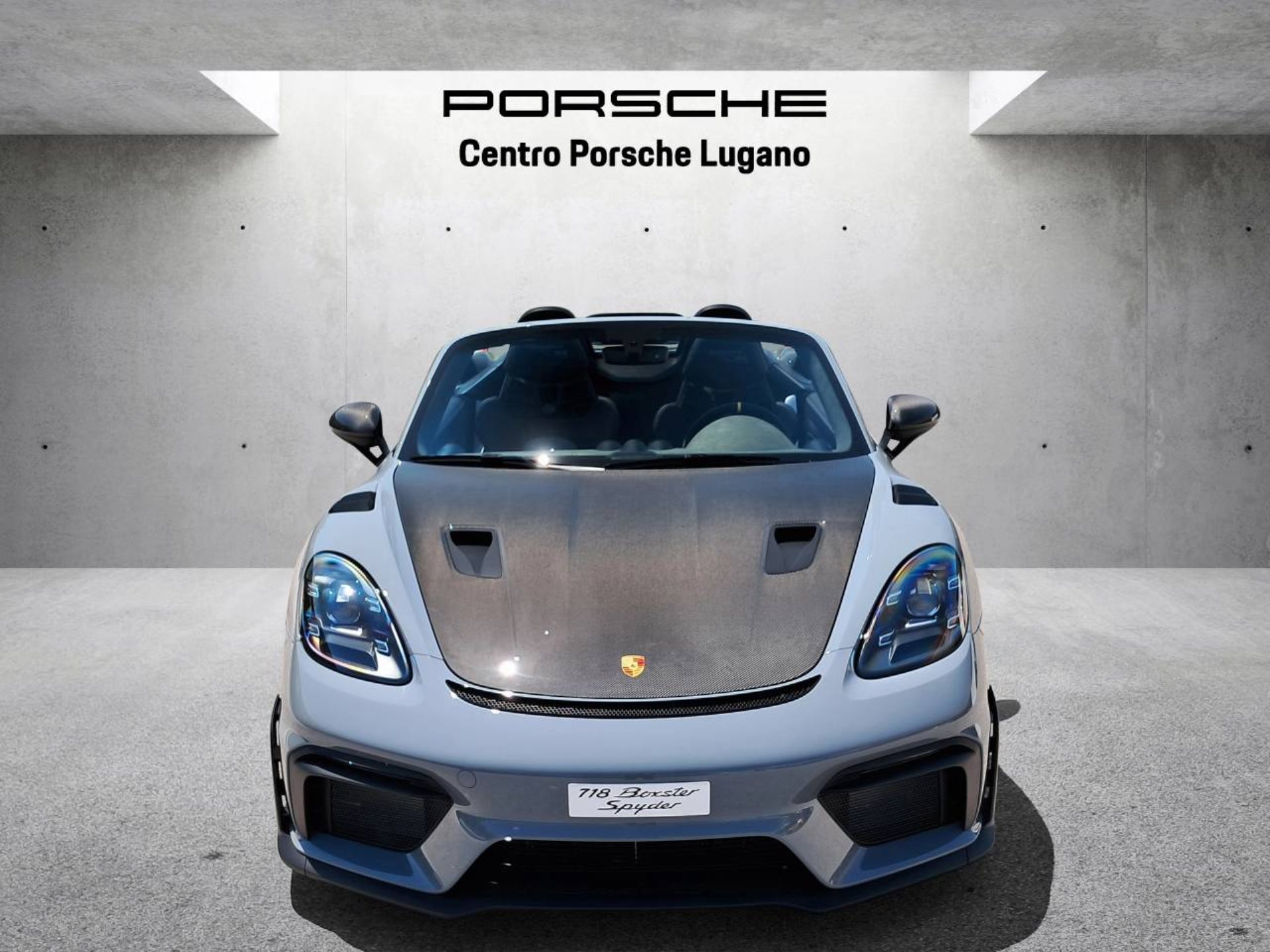 PORSCHE 718 Spyder RS-image-9
