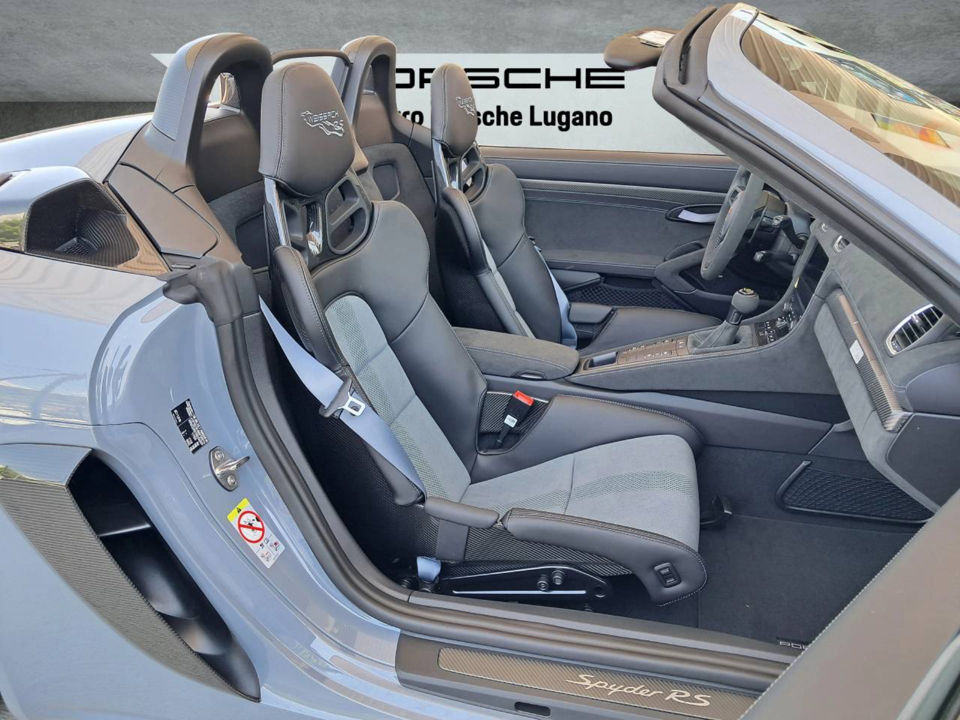 PORSCHE 718 Spyder RS-image-15