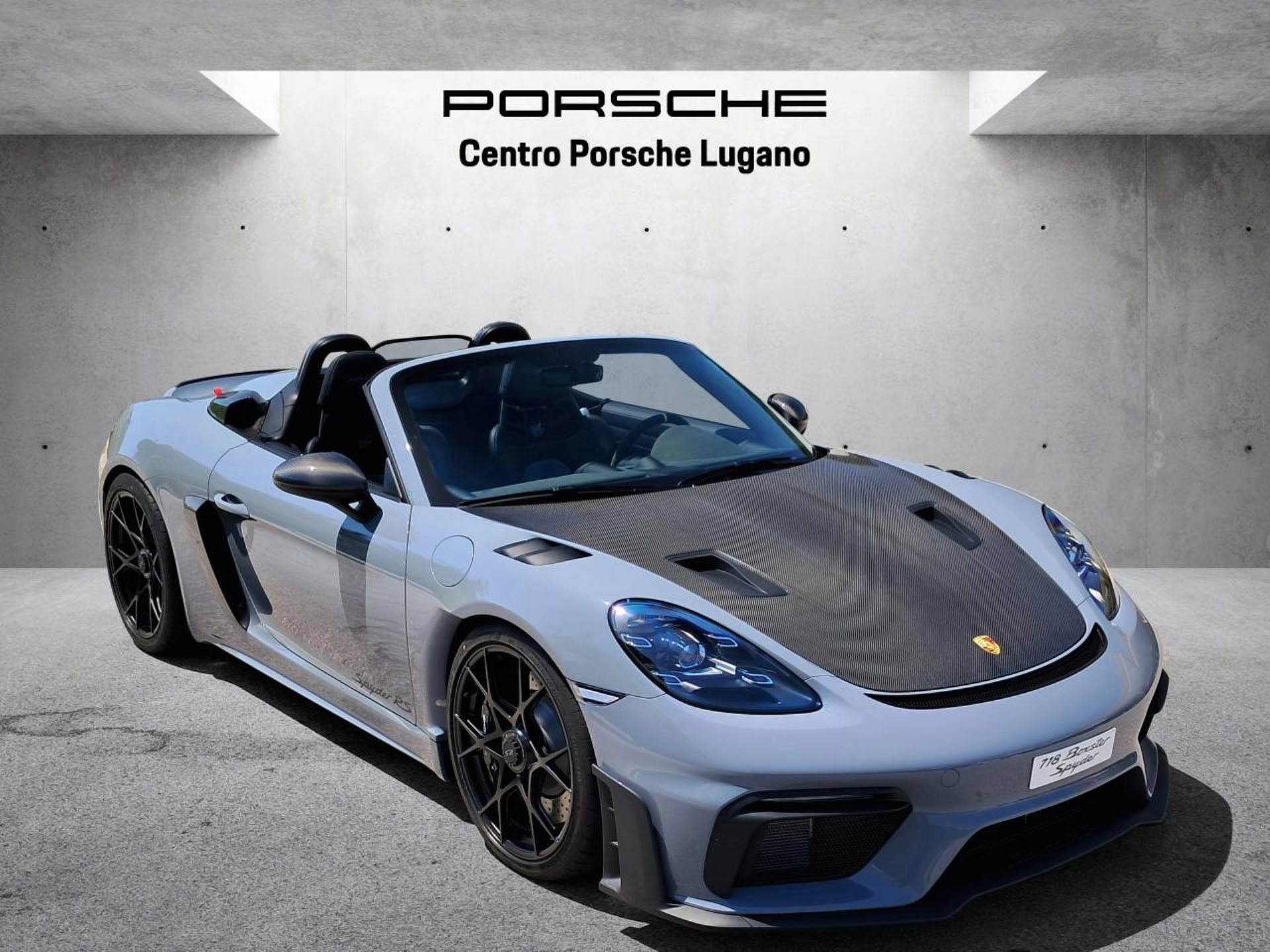 PORSCHE 718 Spyder RS-image-5