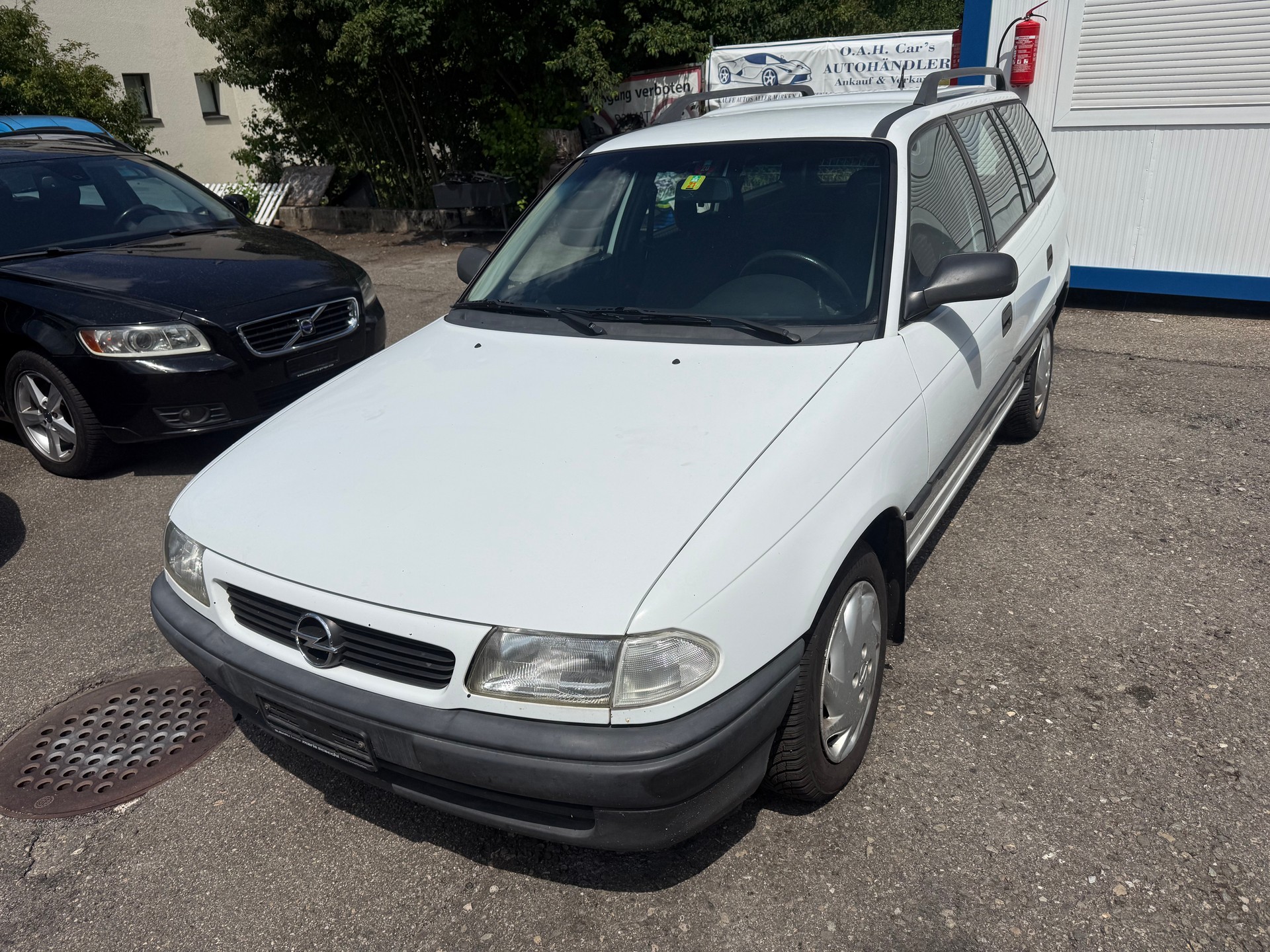 OPEL Astra Caravan 1.6i 16V-showroom-element-1