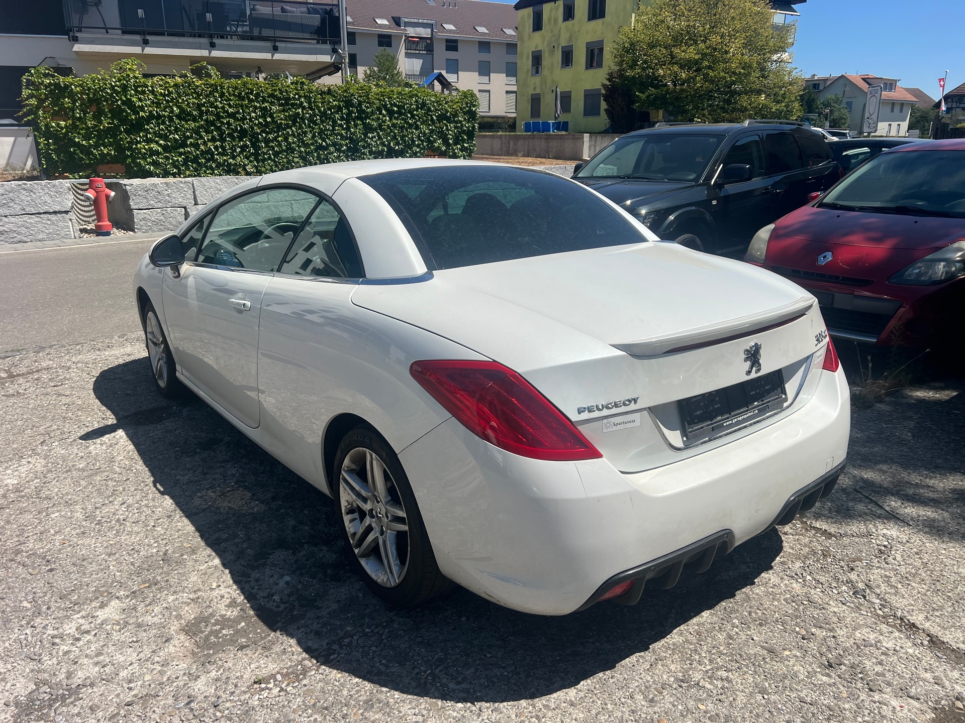 PEUGEOT 308 CC 1.6 16V VTi Sport-image-5