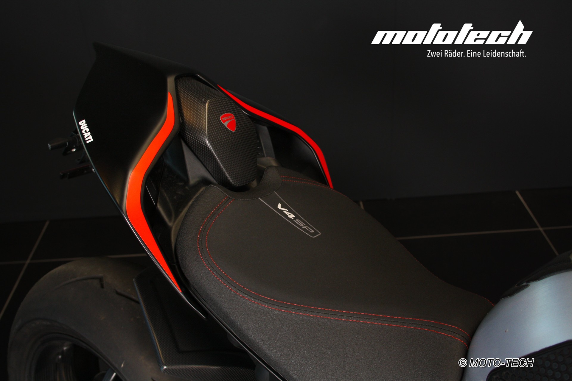 DUCATI Streetfighter V4 SP-image-10