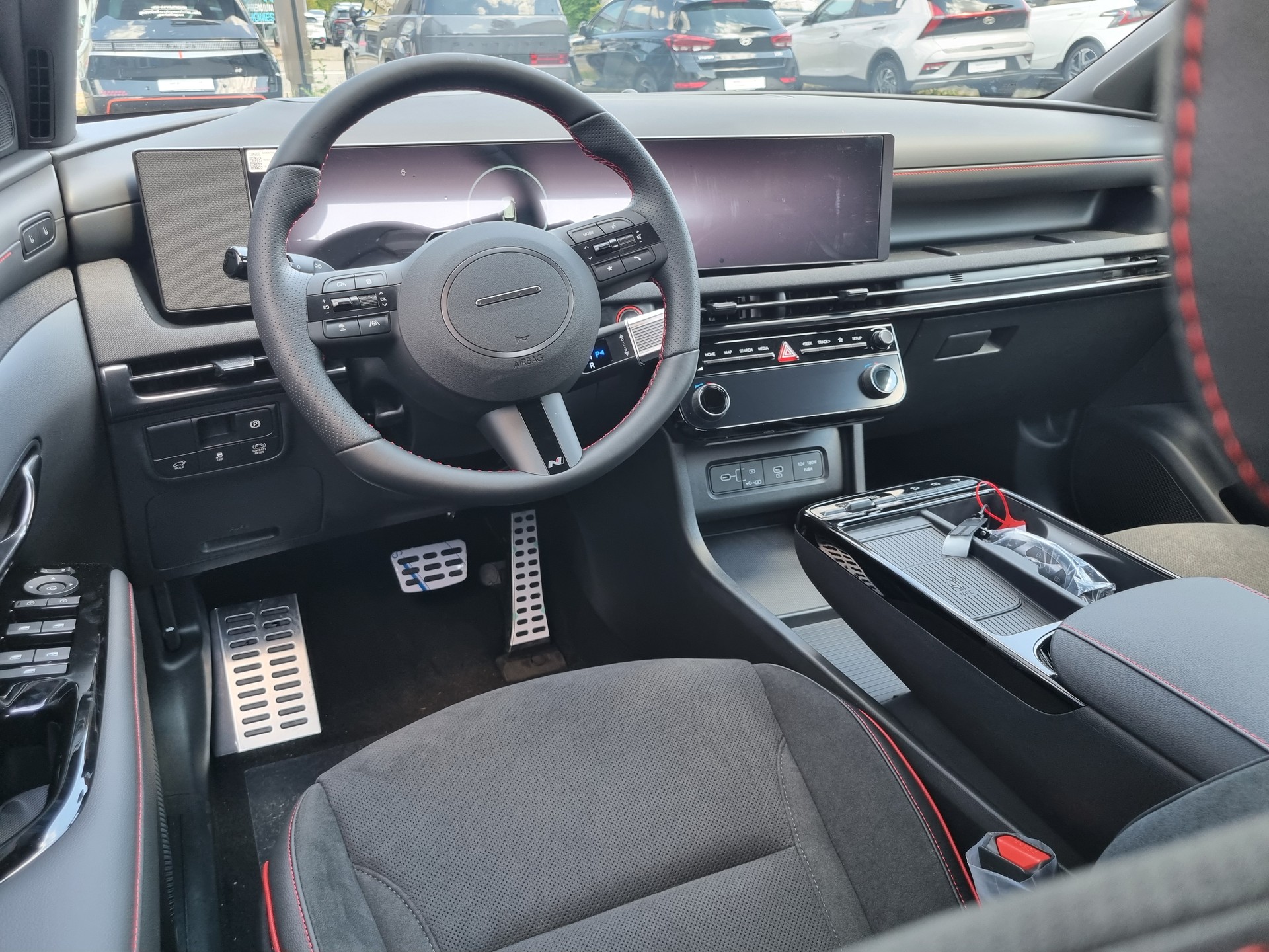 HYUNDAI Tucson 1.6 TGDI HEV N-Line 4WD-image-9