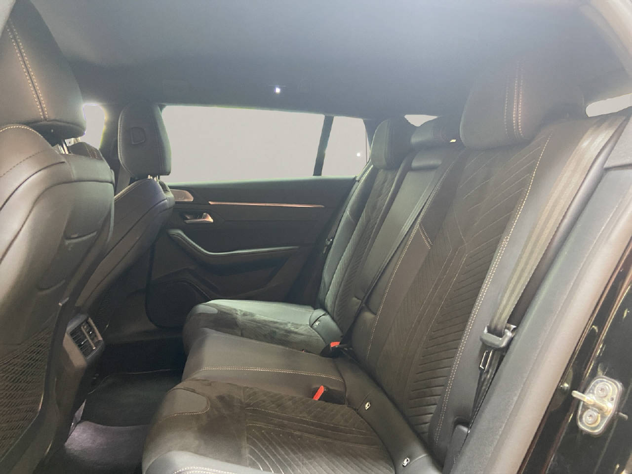 PEUGEOT 508 SW 1.5 BlueHDi GT-image-11