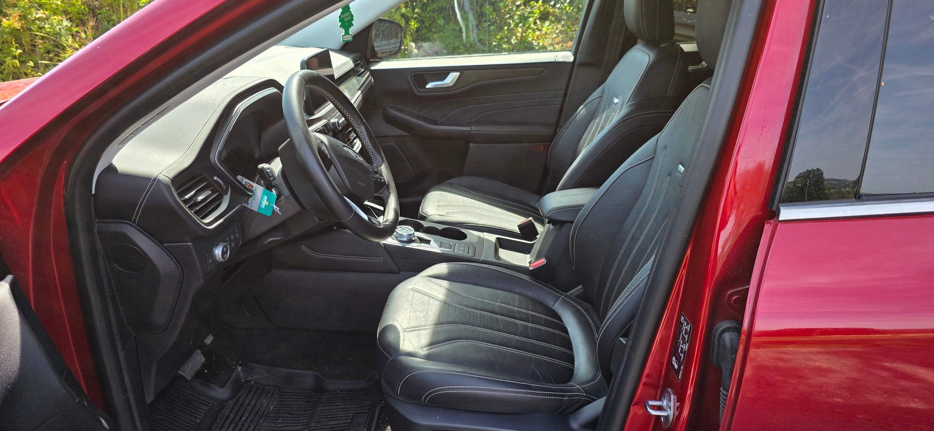 FORD 2.5 Hybrid Vignale 4x4-image-3