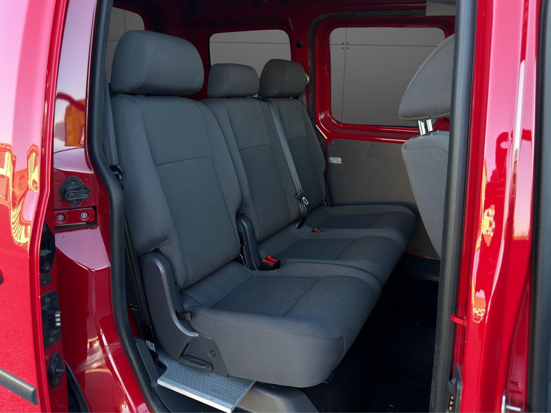 VW Caddy 1.6 TDI BlueMotion Technology DSG-image-21