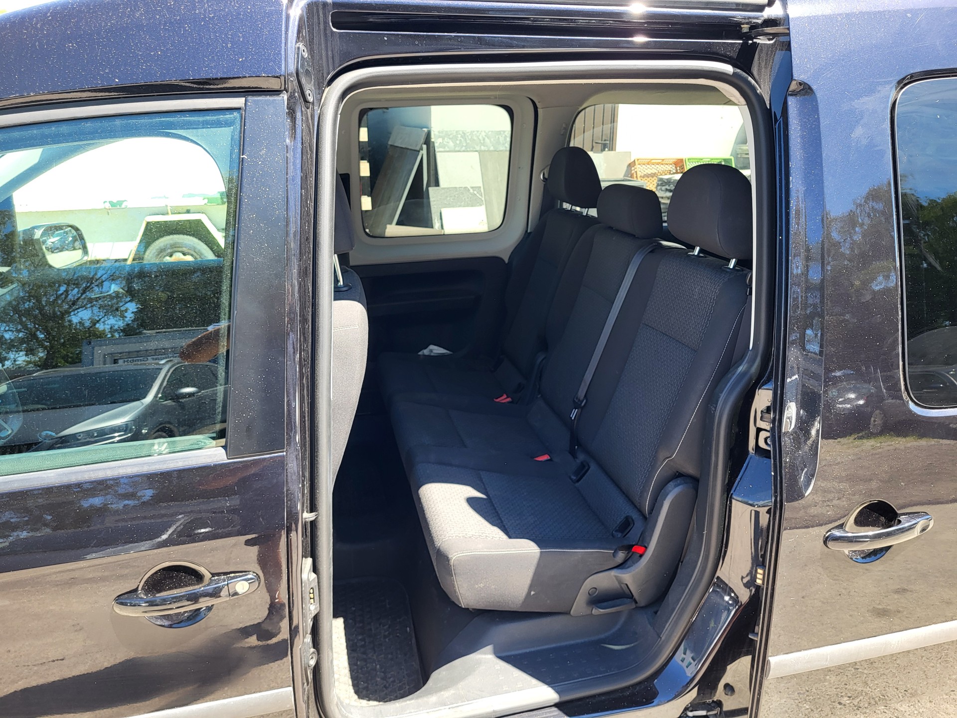 VW Caddy Maxi 2.0 TDI Comfortline-image-5