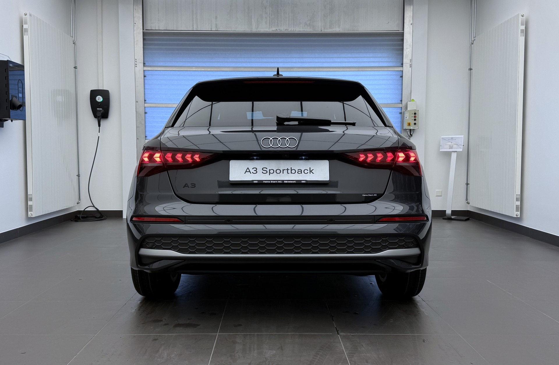 AUDI A3 Sportback TFSI 110 kW Attraction S tronic-image-21