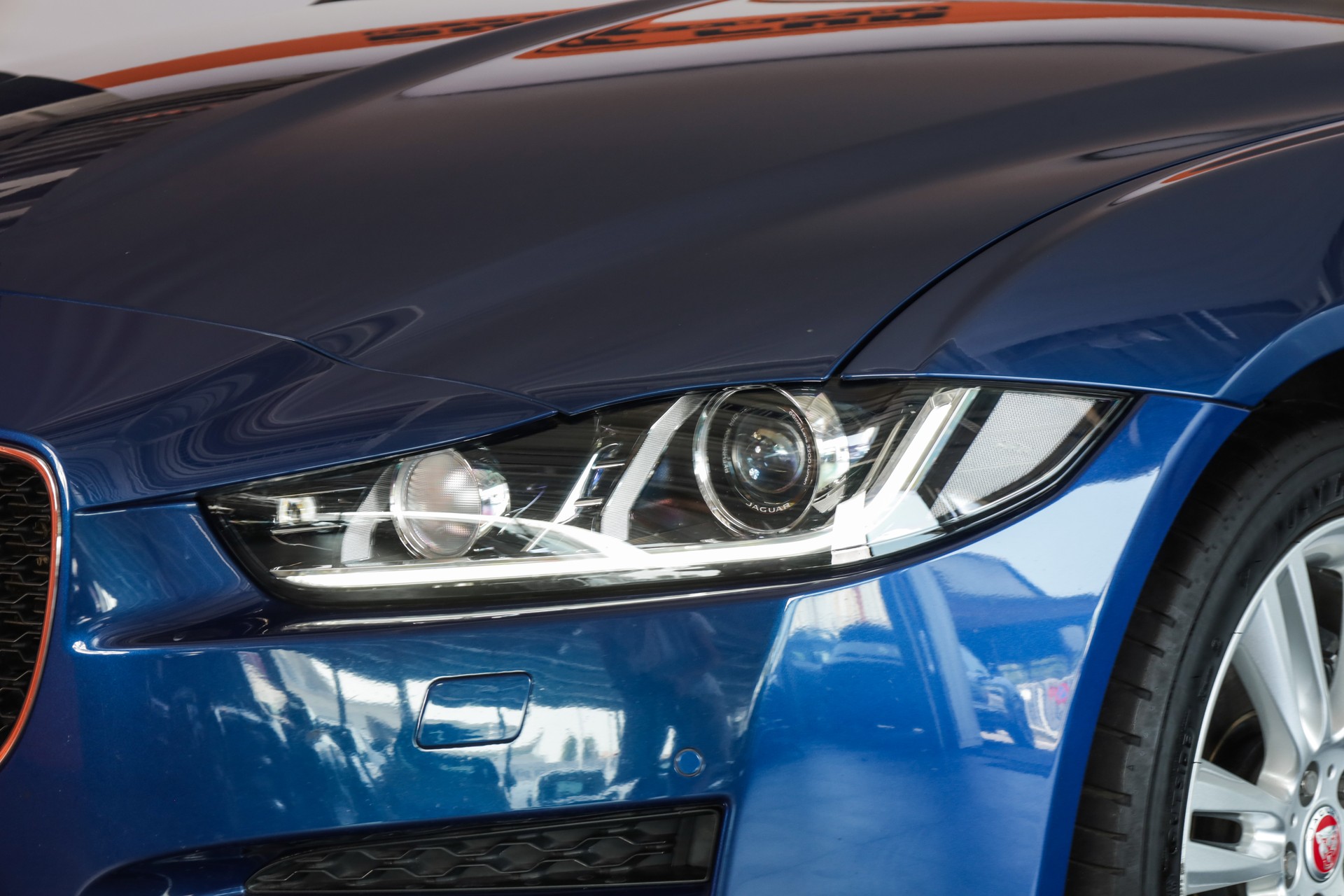 JAGUAR XE 20d Prestige Automat-image-6