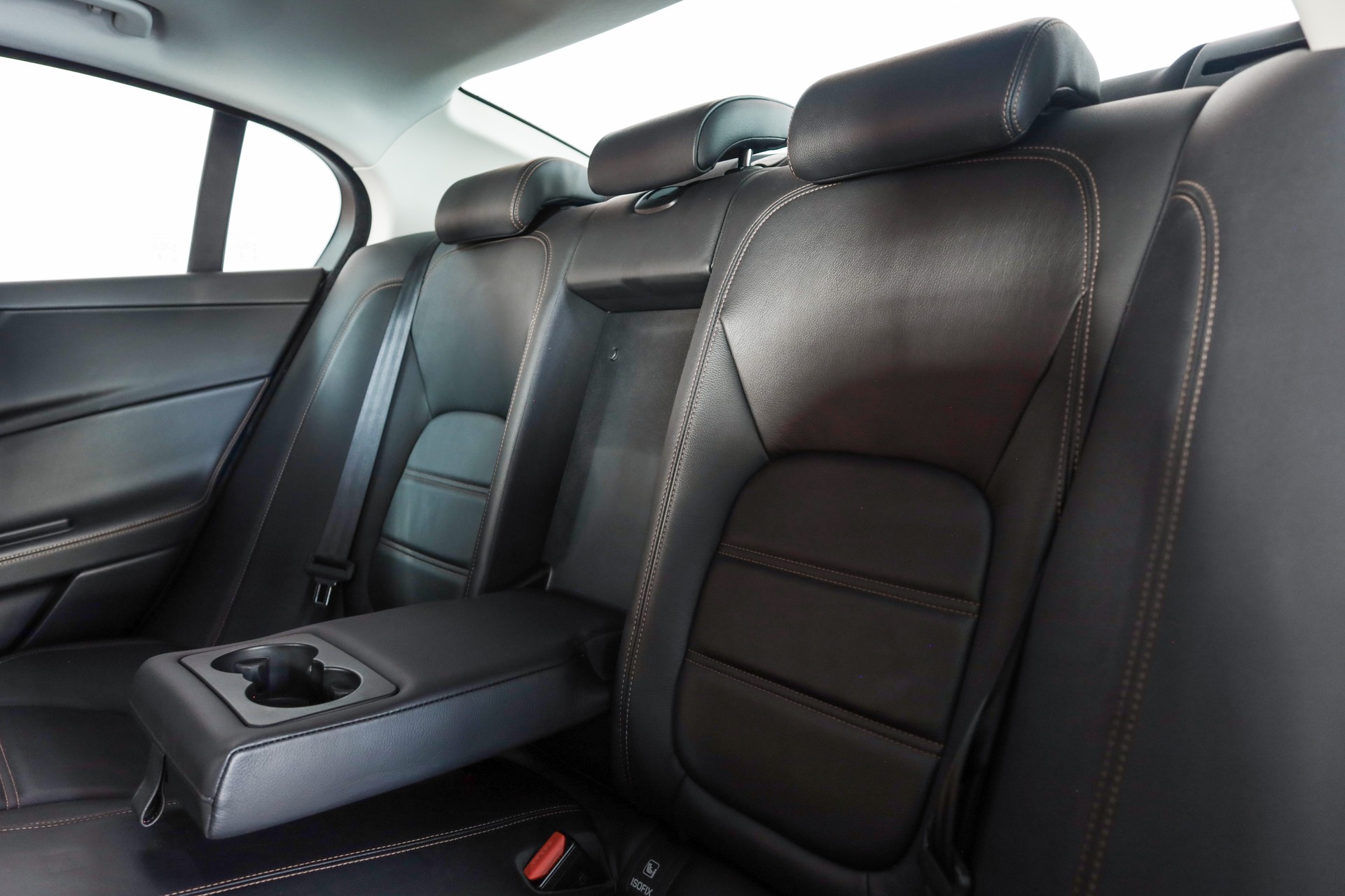 JAGUAR XE 20d Prestige Automat-image-14