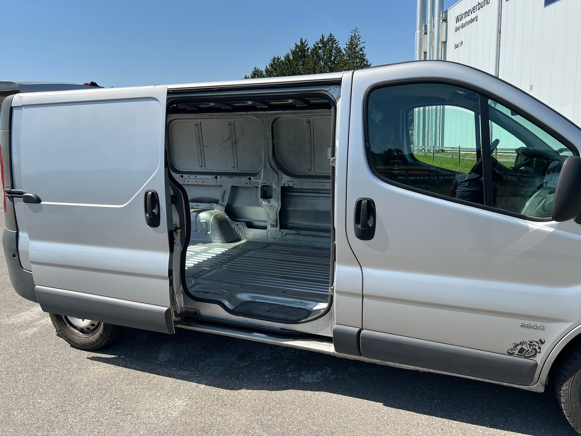 OPEL Vivaro 2.5 CDTI 2.9t L2H1-image-6