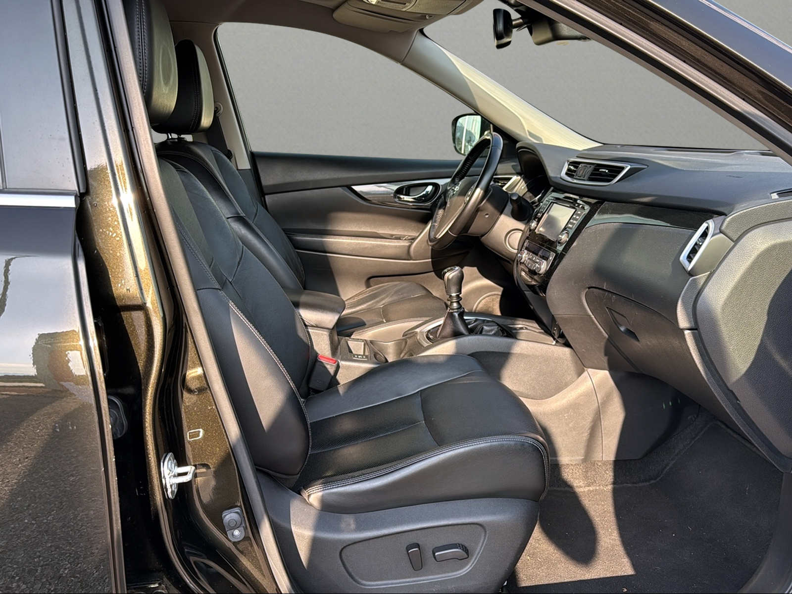 NISSAN X-Trail 1.6 DIG-T tekna-image-14