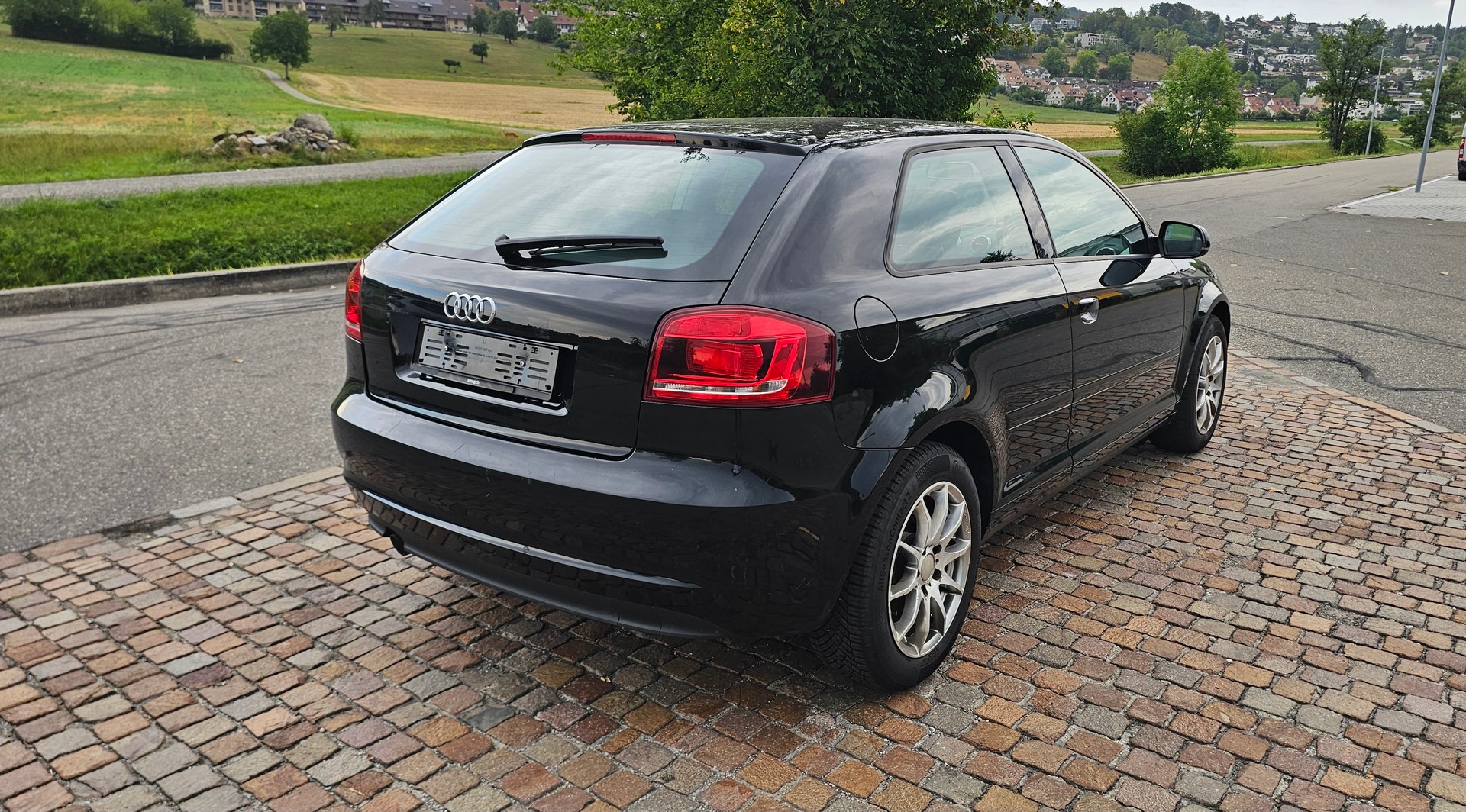 AUDI A3-image-1