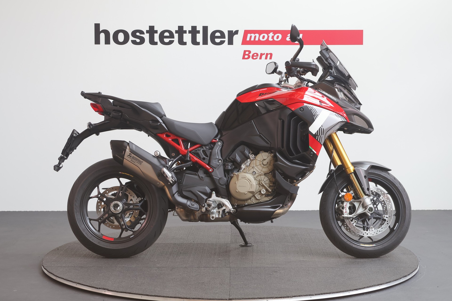 DUCATI Multistrada V4 Pikes Peak-showroom-element-1