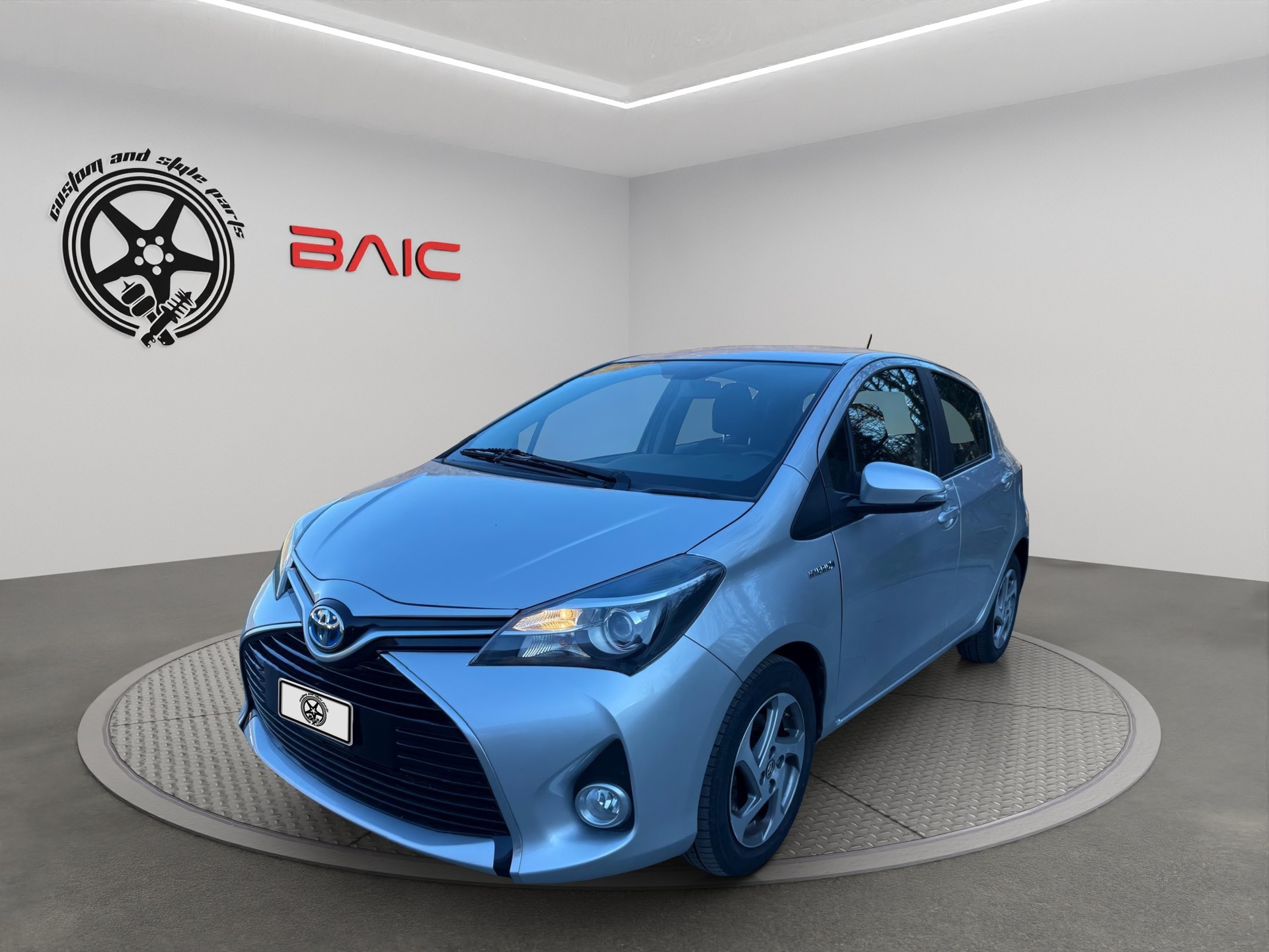 TOYOTA Yaris 1.5 VVT-i Hybrid Trend e-CVT-image-0