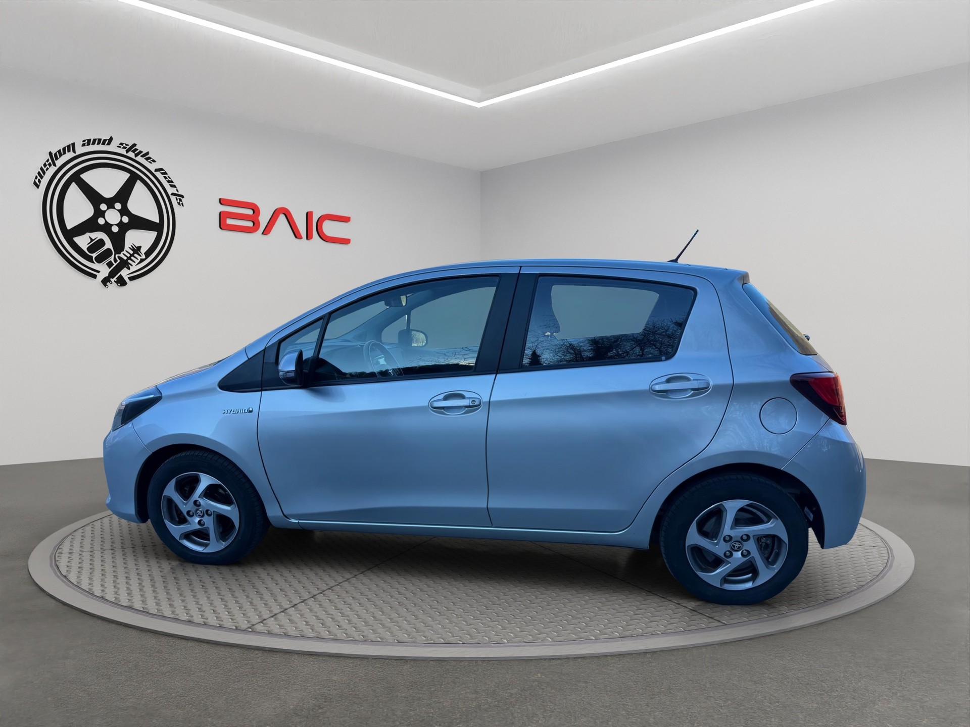 TOYOTA Yaris 1.5 VVT-i Hybrid Trend e-CVT-image-7