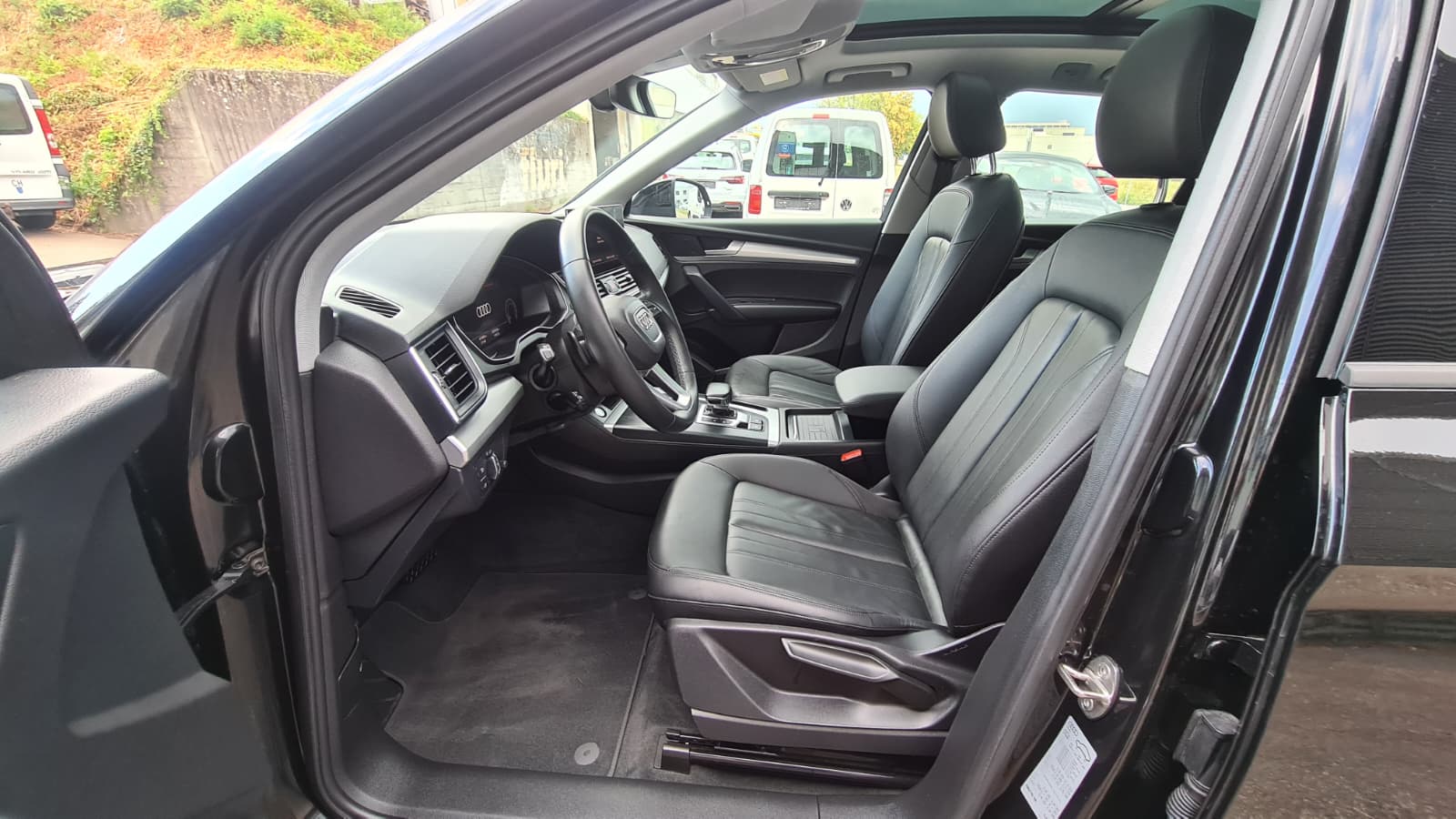 AUDI Q5 40 TDI quattro S-tronic ** Virtual Cokpit Plus ** Leder sitze ** PR-Glassdach ** RF-Kamera** Fahrer Assistens Paket **-image-16