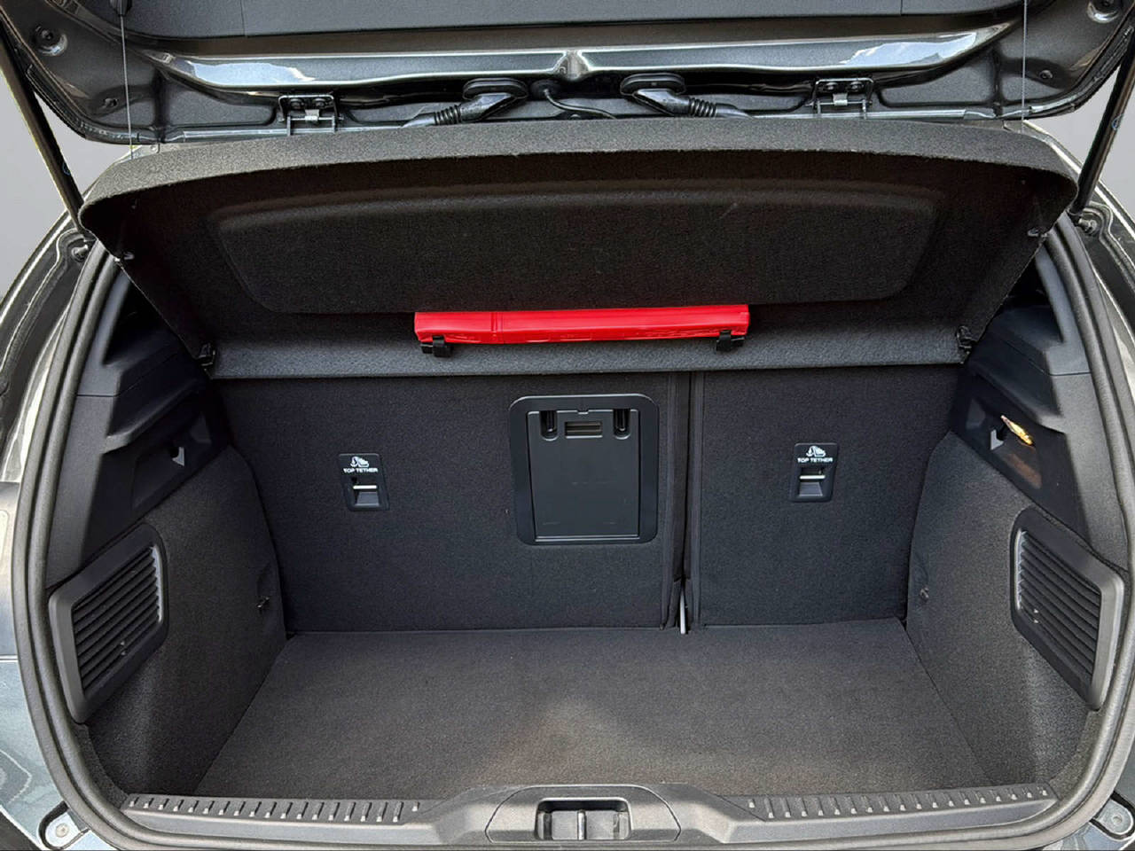 FORD Focus 2.3 EcoB ST X-image-6