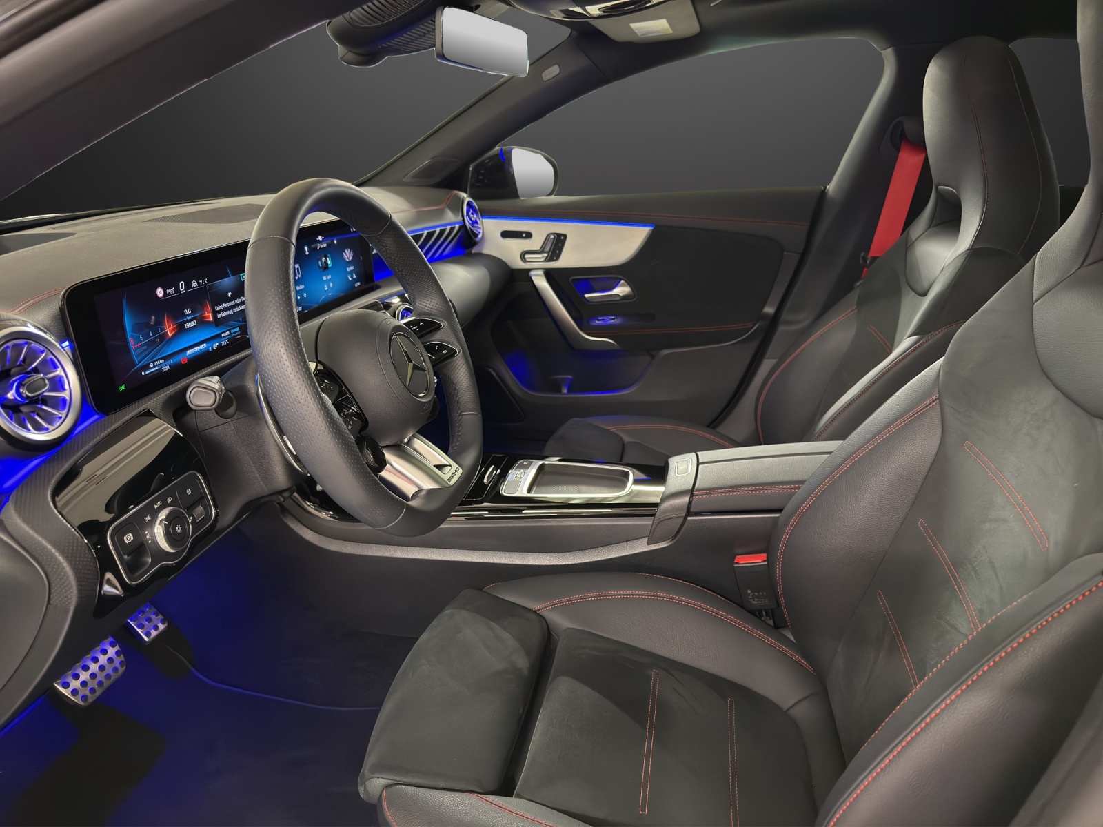 MERCEDES-BENZ CLA 35 AMG 4Matic 8G-DCT-image-11