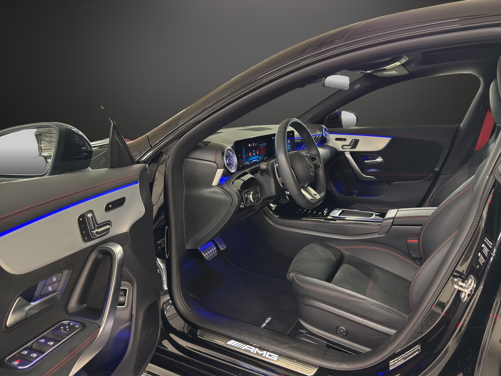 MERCEDES-BENZ CLA 35 AMG 4Matic 8G-DCT-image-12